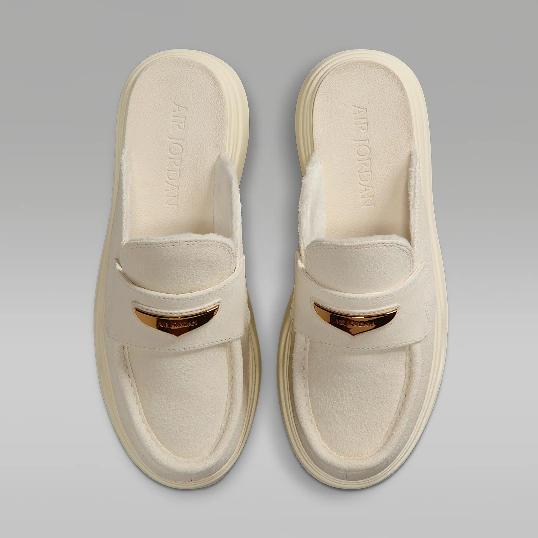 978971_Air-Jordan-Mule_SOFT-PEARL_IM6663-071_img4