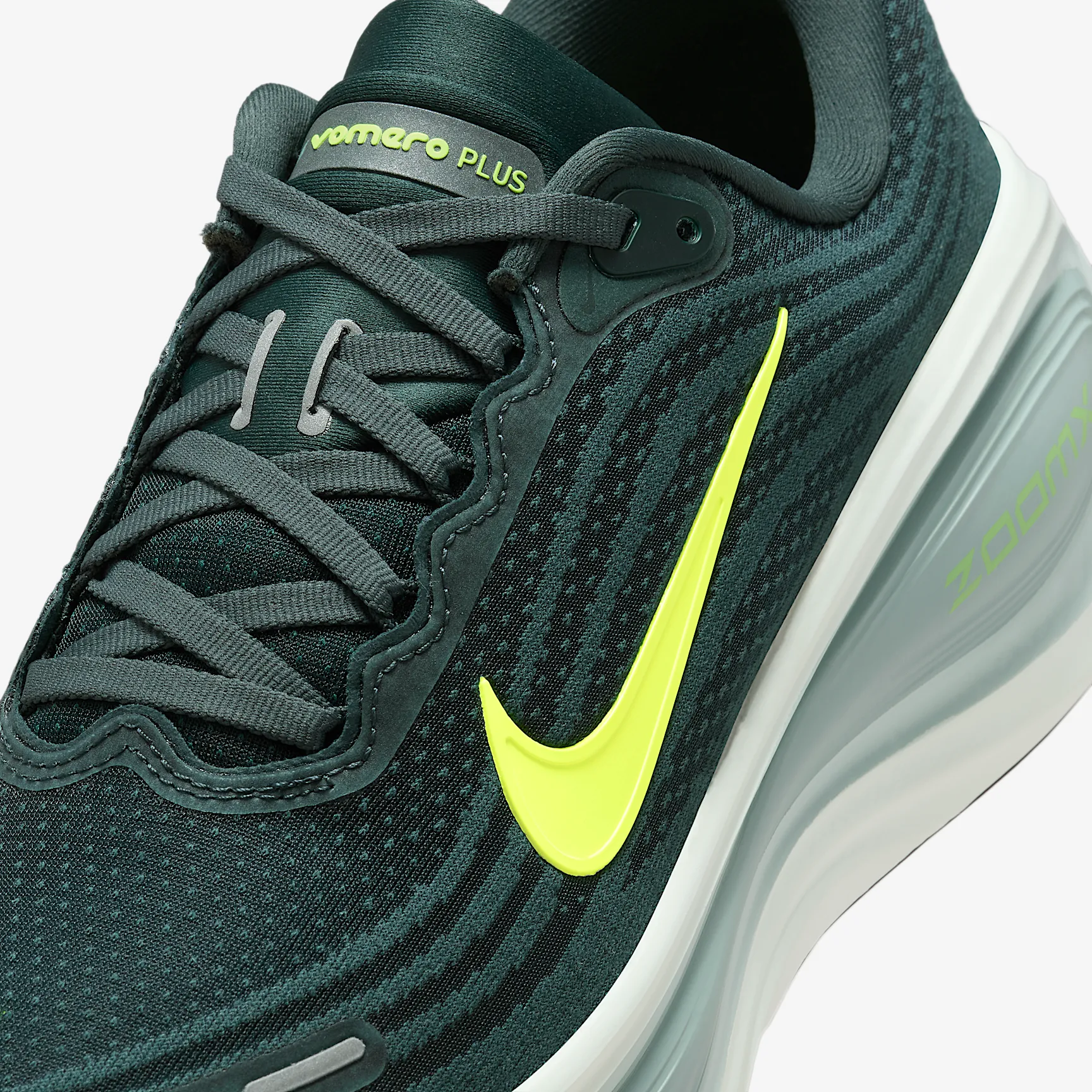 2F4141_Nike-Vomero-Plus_CANNON-GREEN_HV8150-300_img6