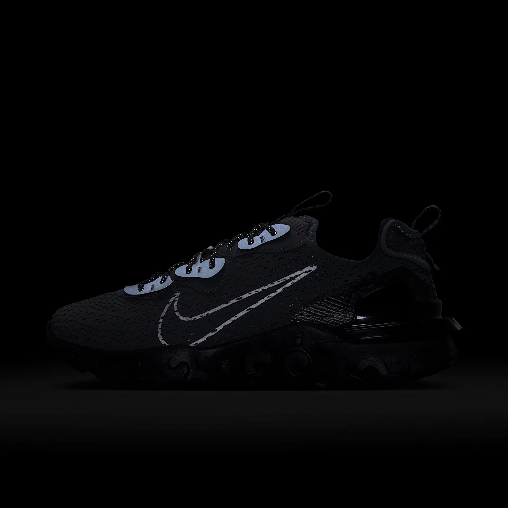 3F3D40_Nike-React-Vision_IRON-GREY-REFLECT-SILVER_IM5996-068_img8