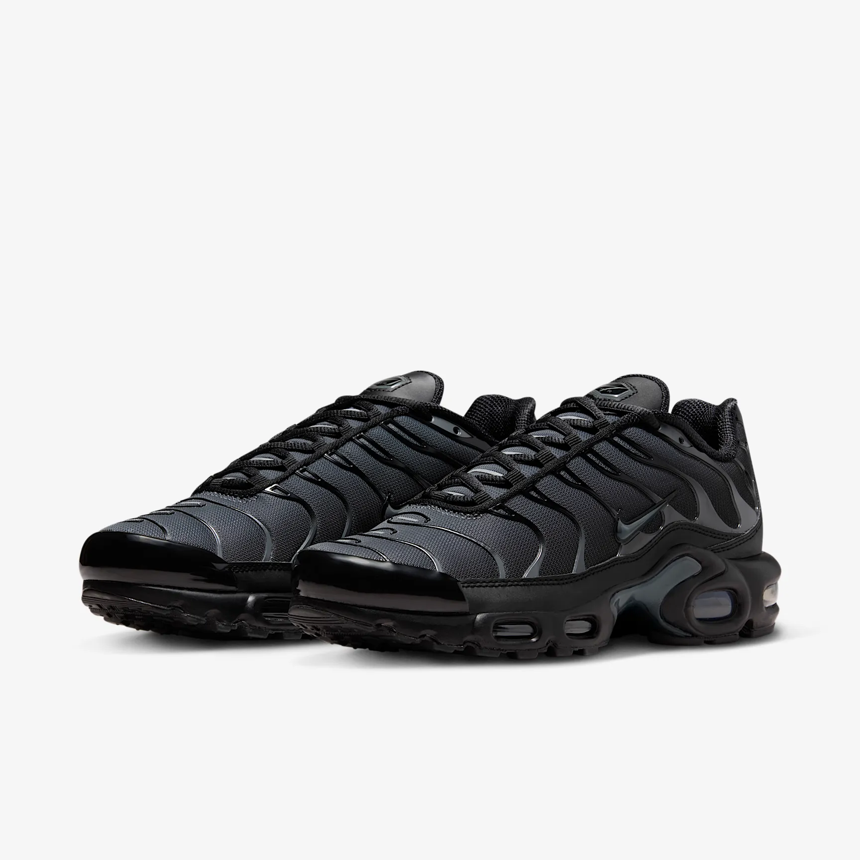 000000_Nike-Air-Max-Plus-WMNS_BLACK-METALLIC_IM6019-010_img4
