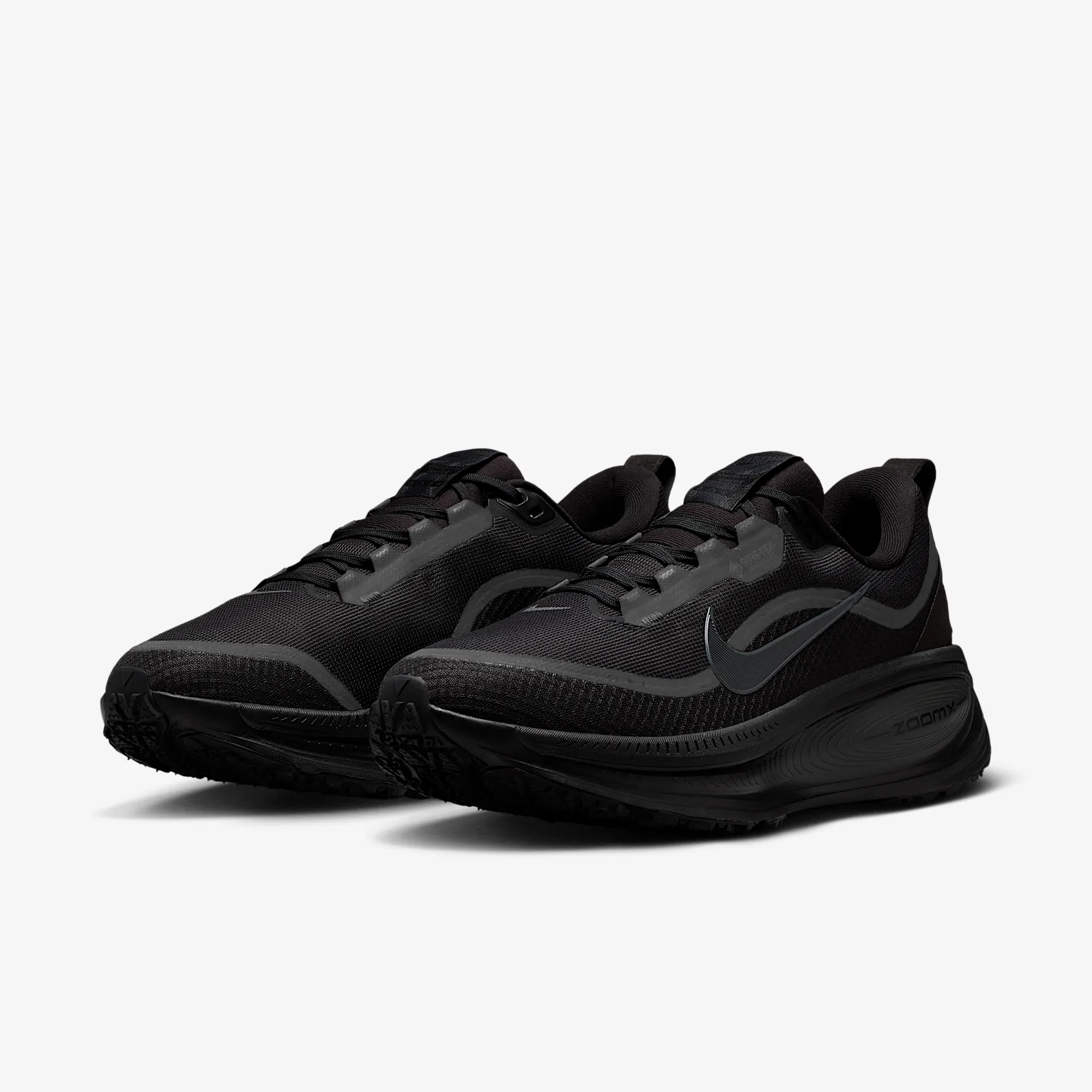 000000_Nike-Vomero-18-Gore-Tex_BLACK_HQ7001-001_img4