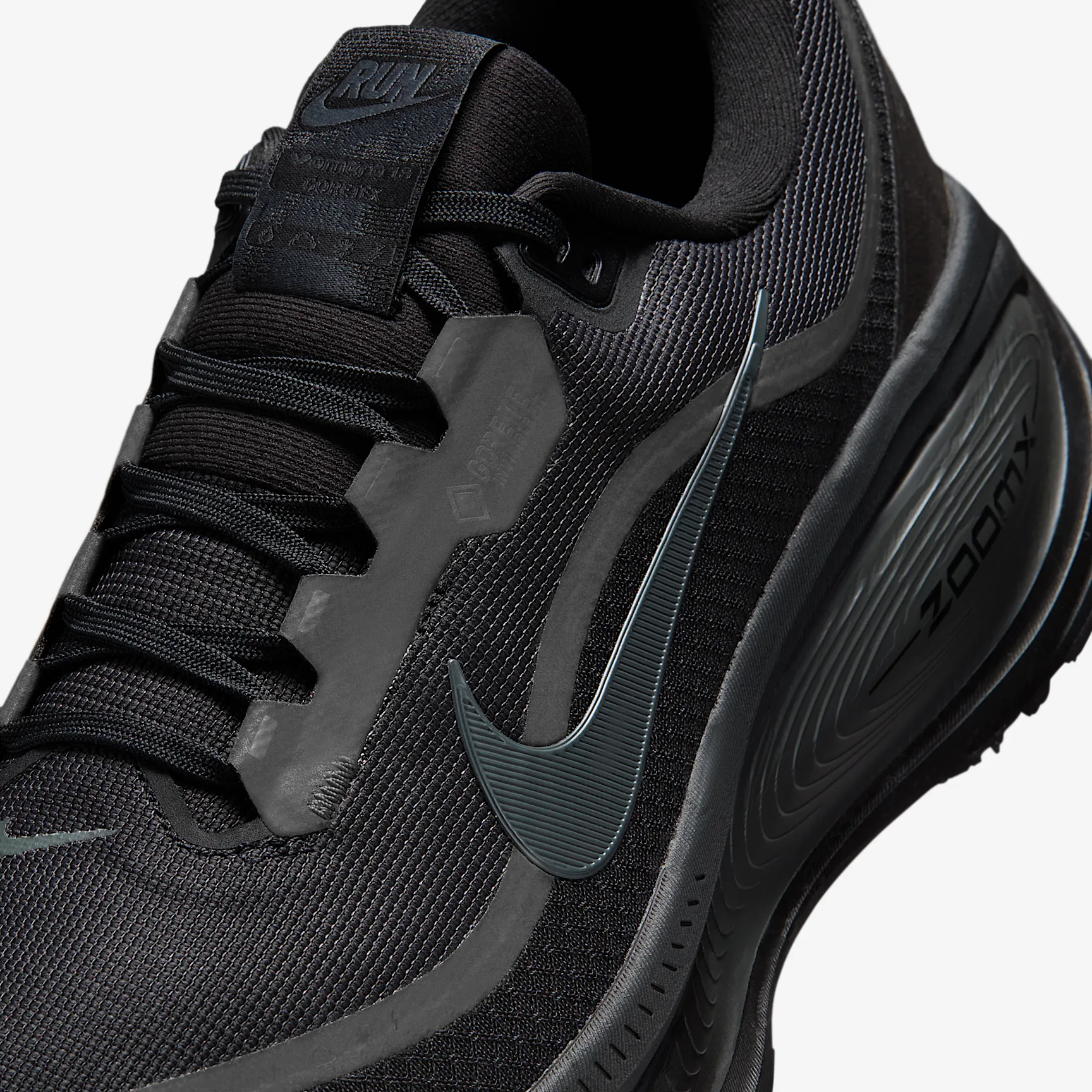 000000_Nike-Vomero-18-Gore-Tex_BLACK_HQ7001-001_img6