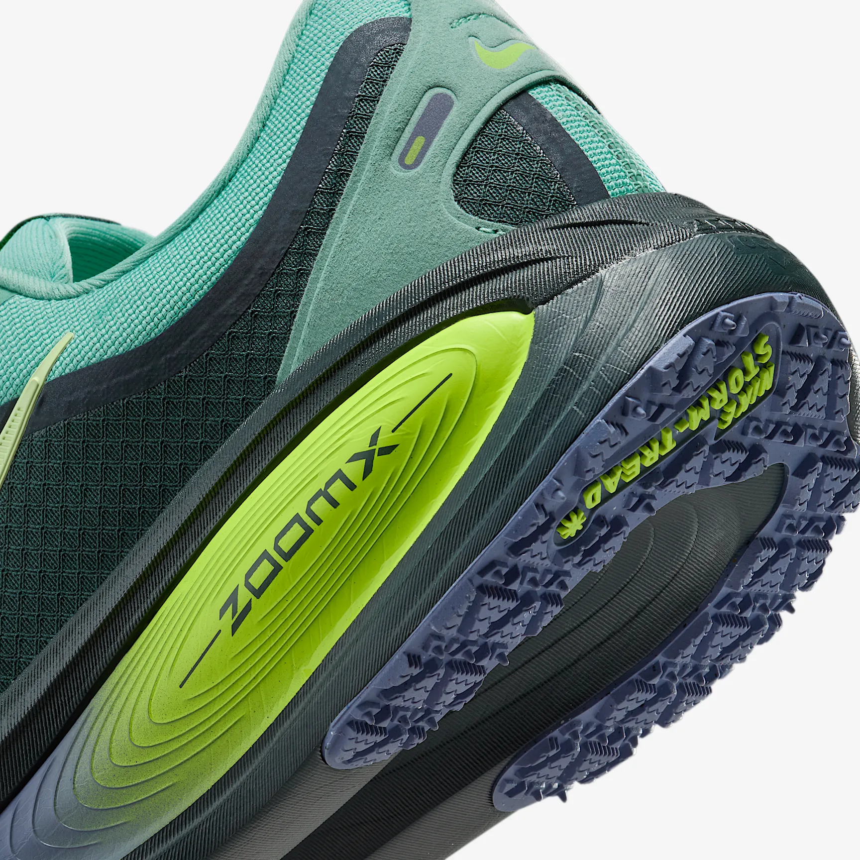 000000_Nike-Vomero-18-Gore-Tex_SEAWEED-CANNON_HQ7001-300_img7
