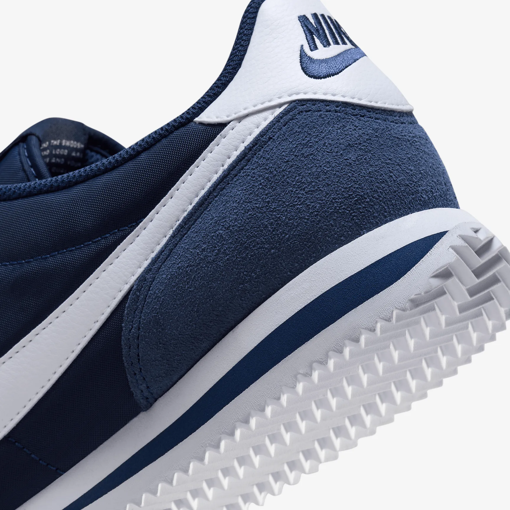 252E40_Nike-Cortez-Textile_MIDNIGHT-NAVY_HF0263-400_img8