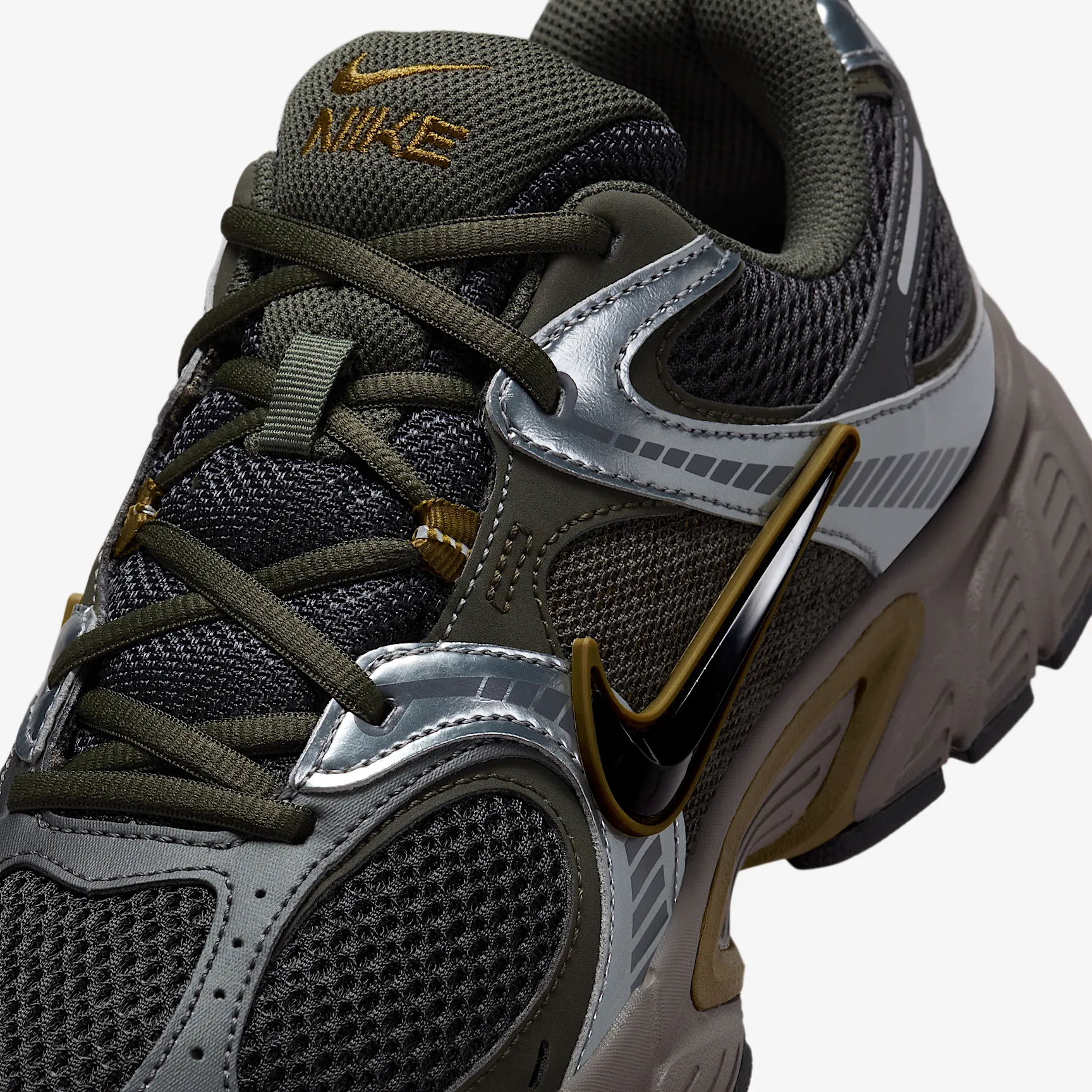 3B2D14_Nike-V5-RNR_OLIVE-SMOKE-GREY_HJ5228-300_img6