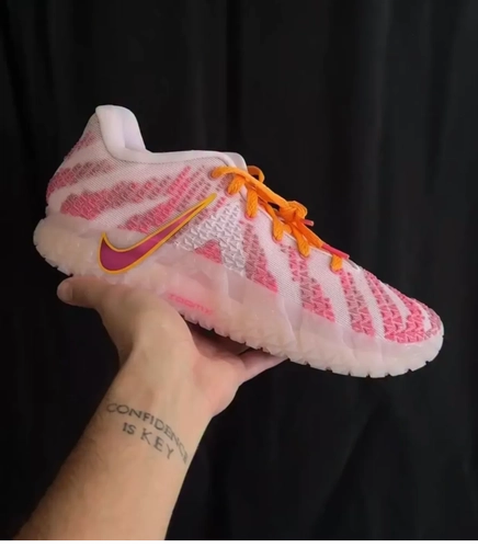 image de Nike Ja 3 Valentines Day Hf2793 601