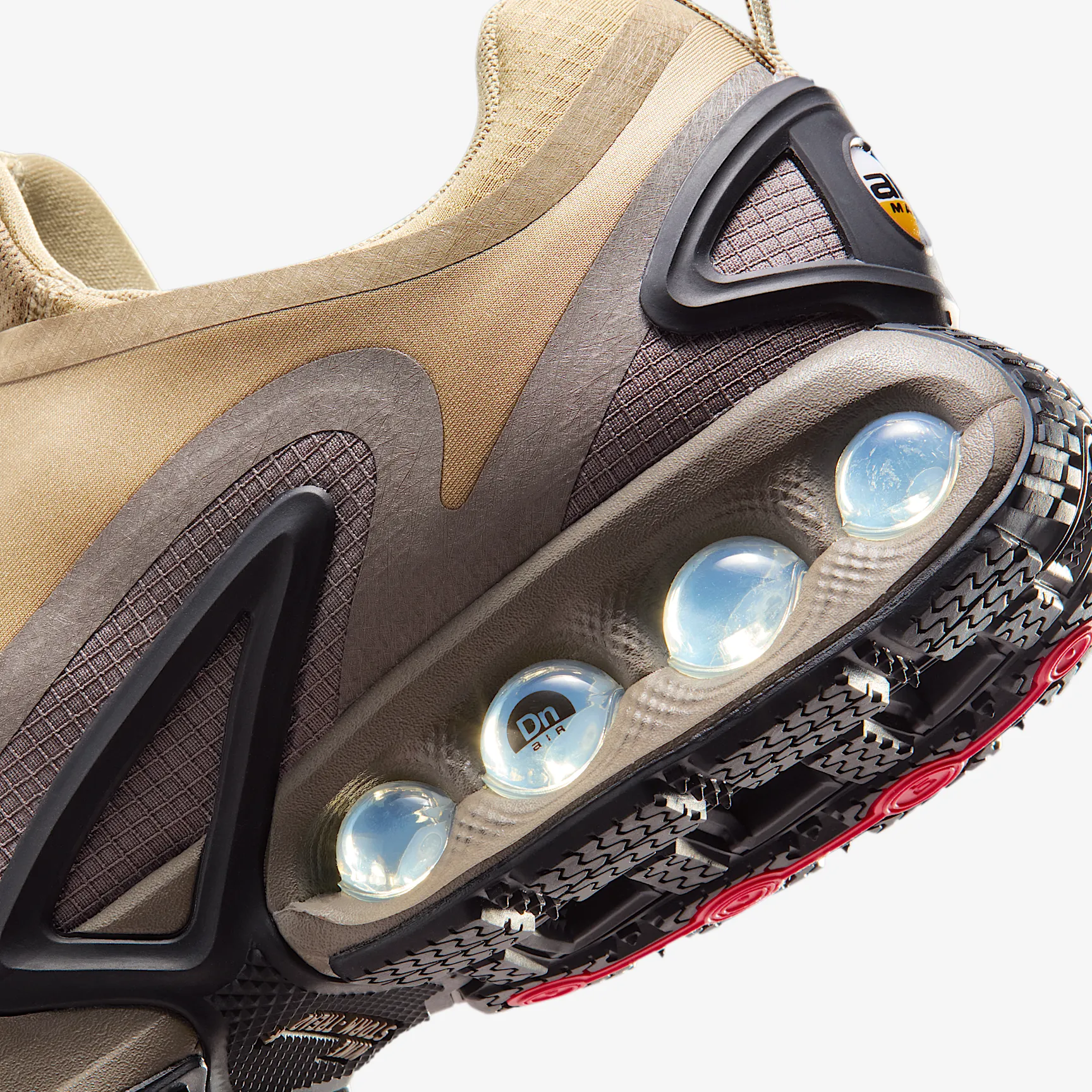 CDB797_Nike-Air-Max-Dn-Roam_PARACHUTE-BEIGE_HQ8605-200_img7