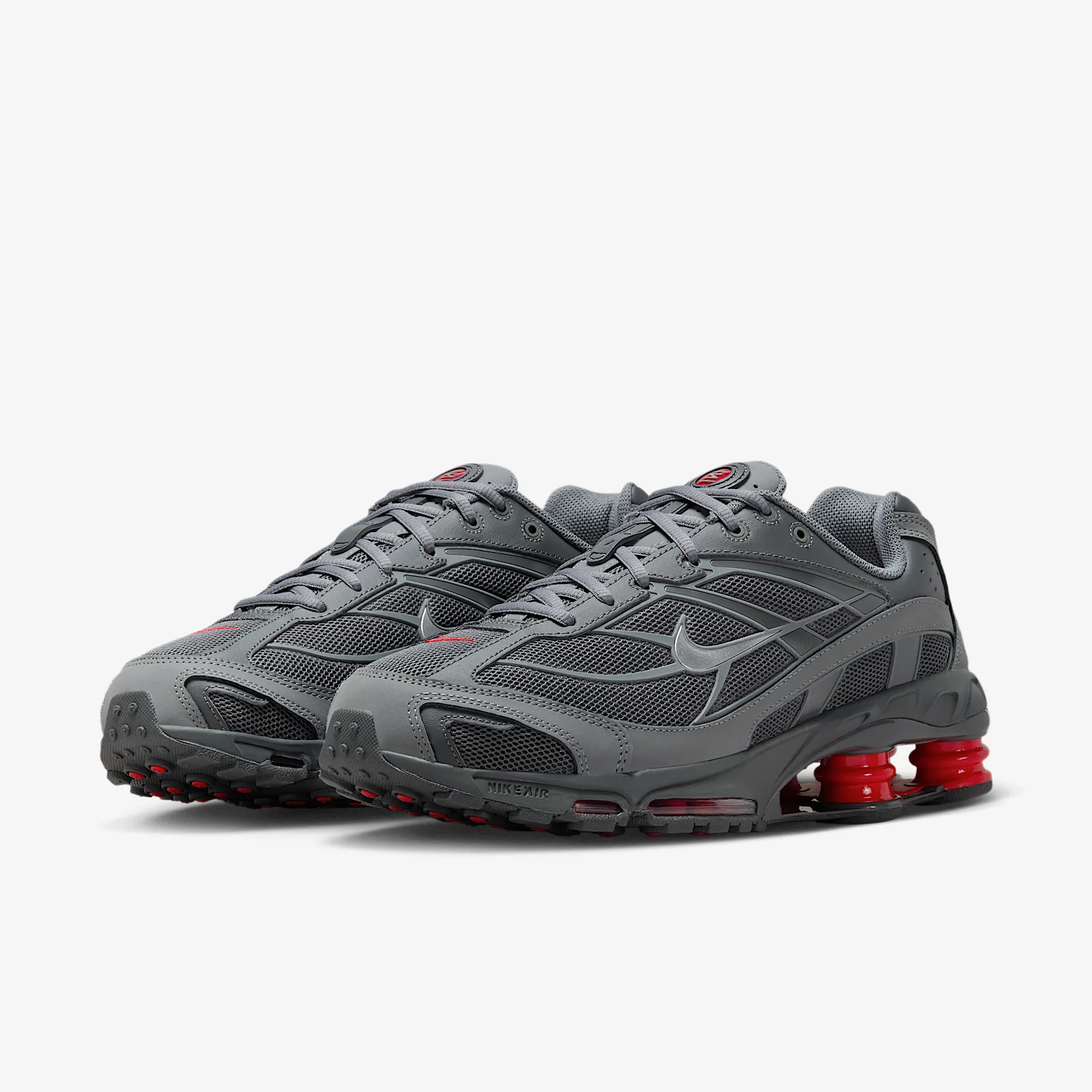 9B0E0F_Nike-Shox-Ride-2_SMOKE-GREY-UNIVERSITY-RED_IM5999-084_img4
