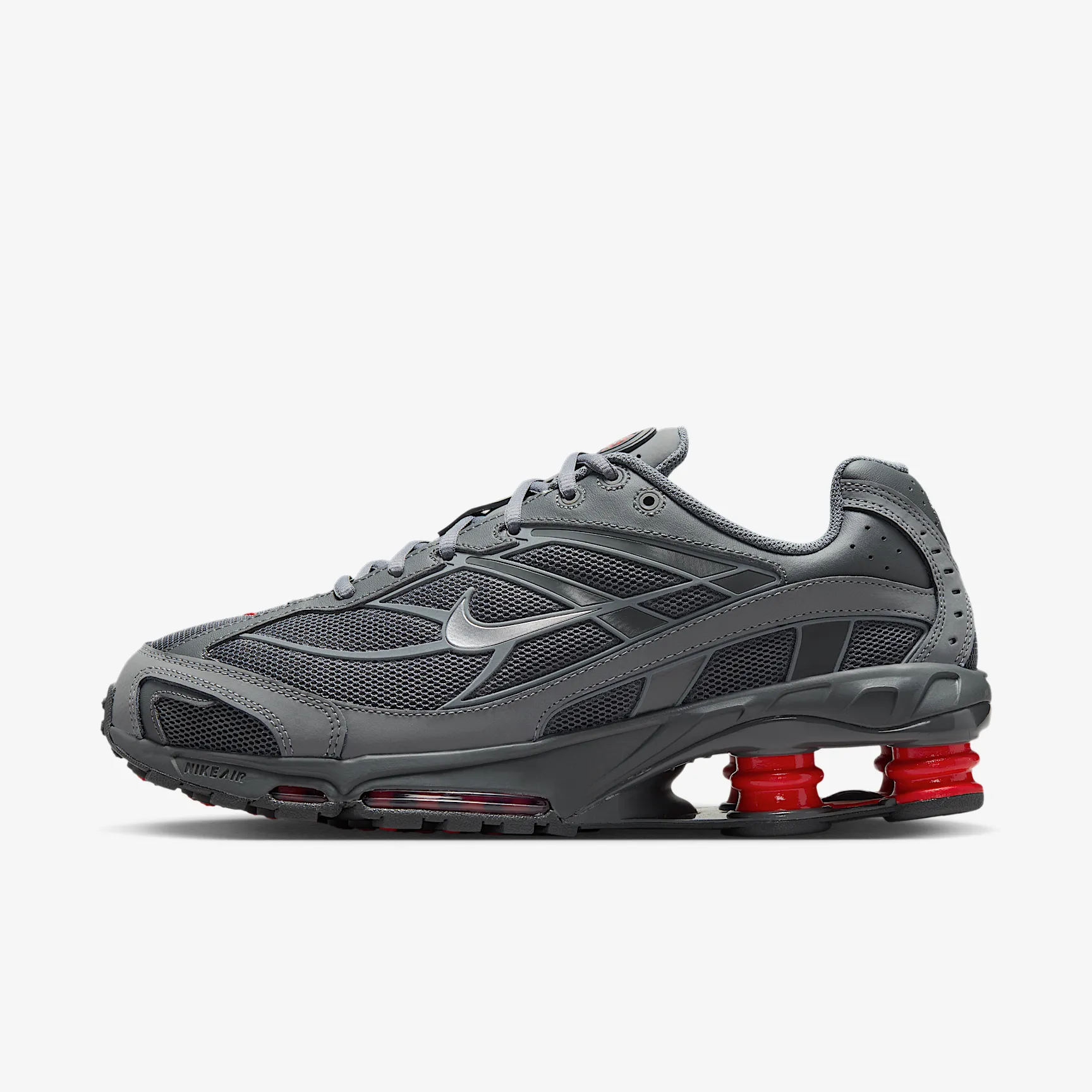 9B0E0F_Nike-Shox-Ride-2_SMOKE-GREY-UNIVERSITY-RED_IM5999-084_img0