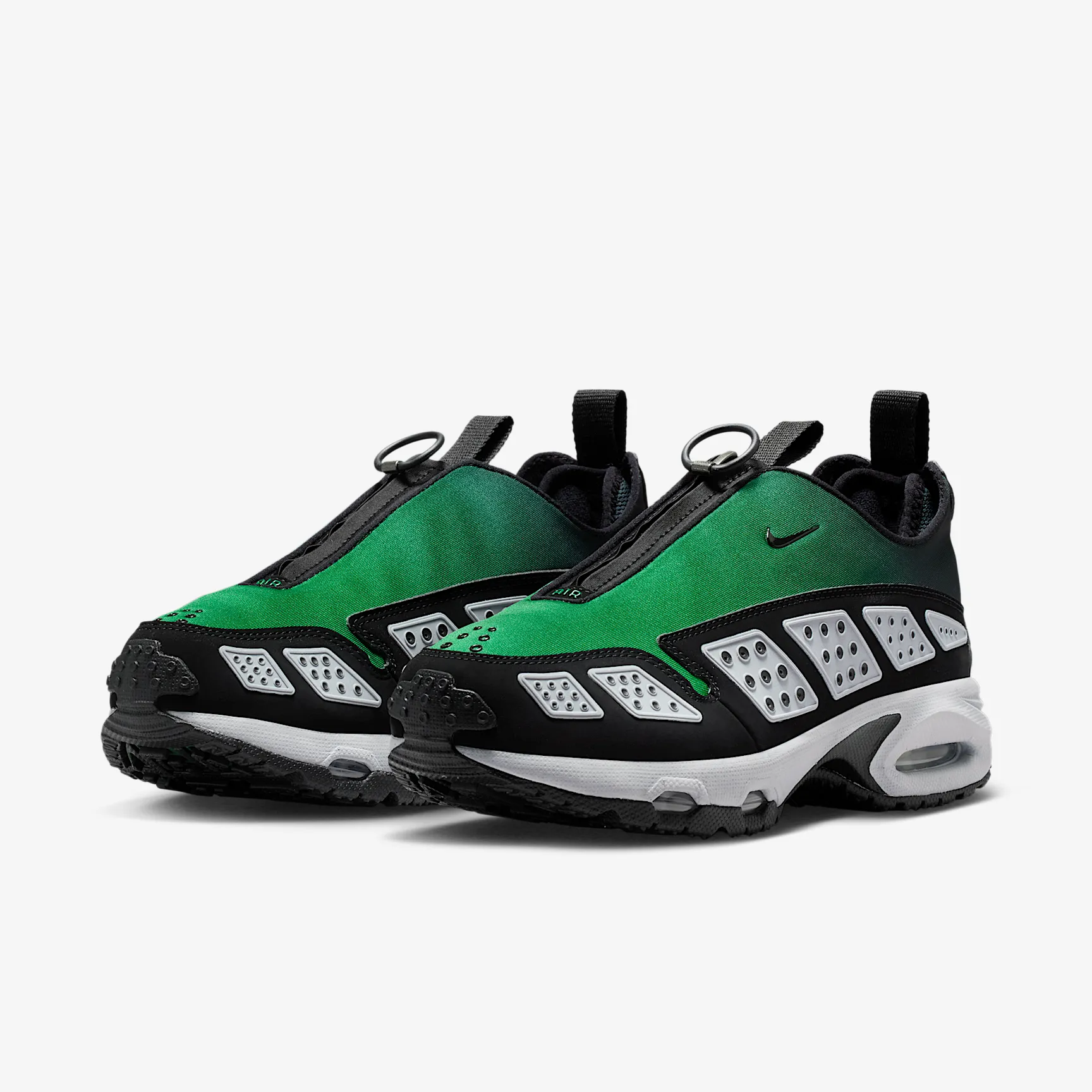 2E7655_Nike-Air-Max-SNDR-WMNS_PINE-GREEN_HJ8080-300_img4