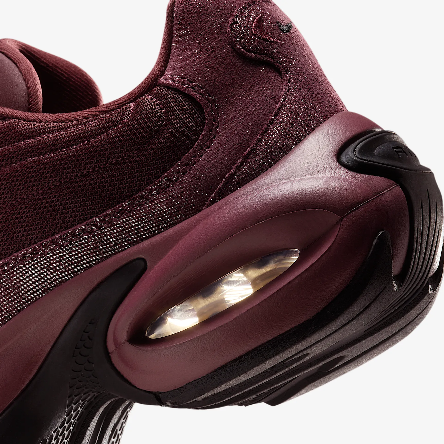 431C22_Nike-Air-Max-Portal-SE-WMNS_BURGUNDY-CRUSH_HQ1789-600_img7