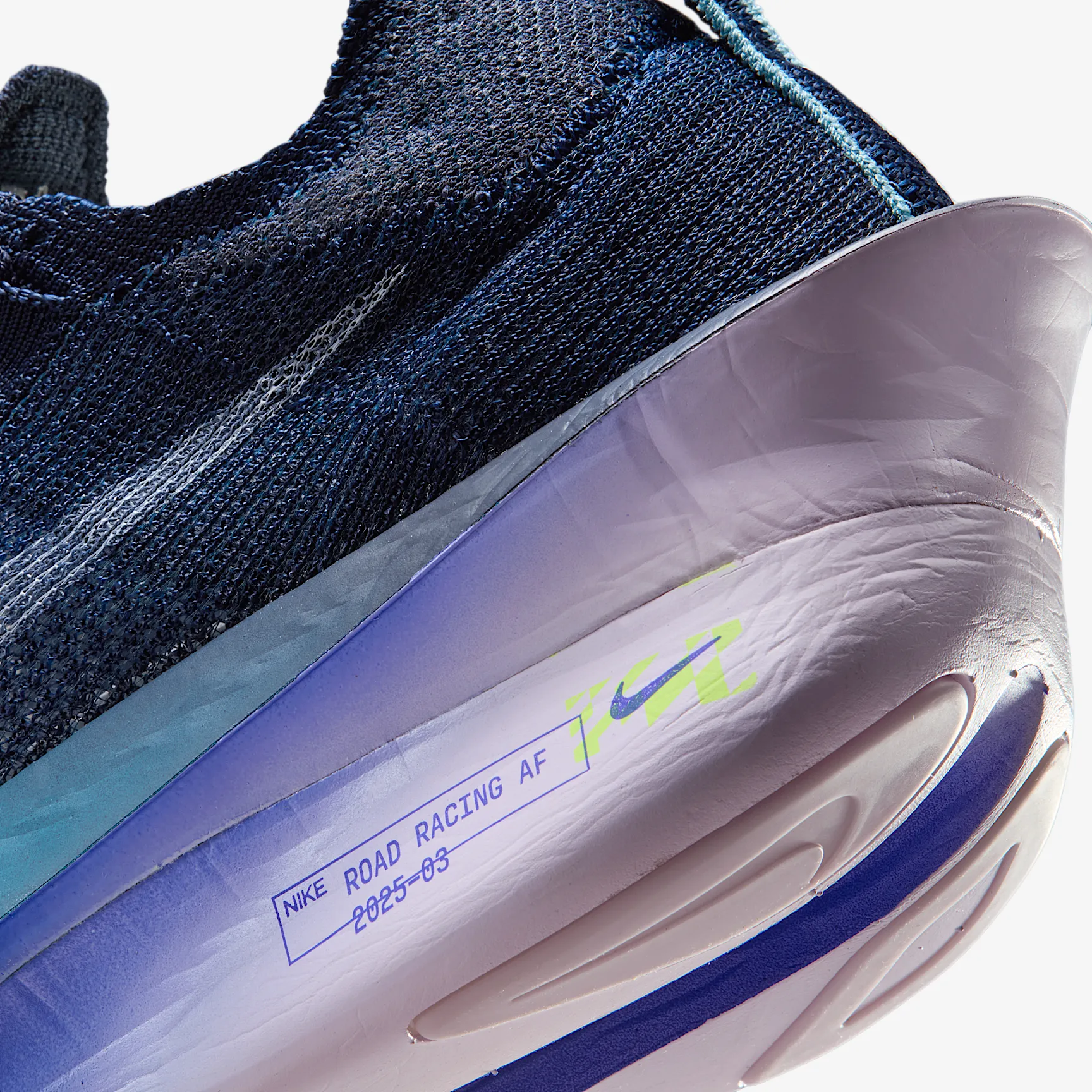 9893BF_Nike-Alphafly-3_OBSIDIAN-PERSIAN-VIOLET_FD8311-401_img7