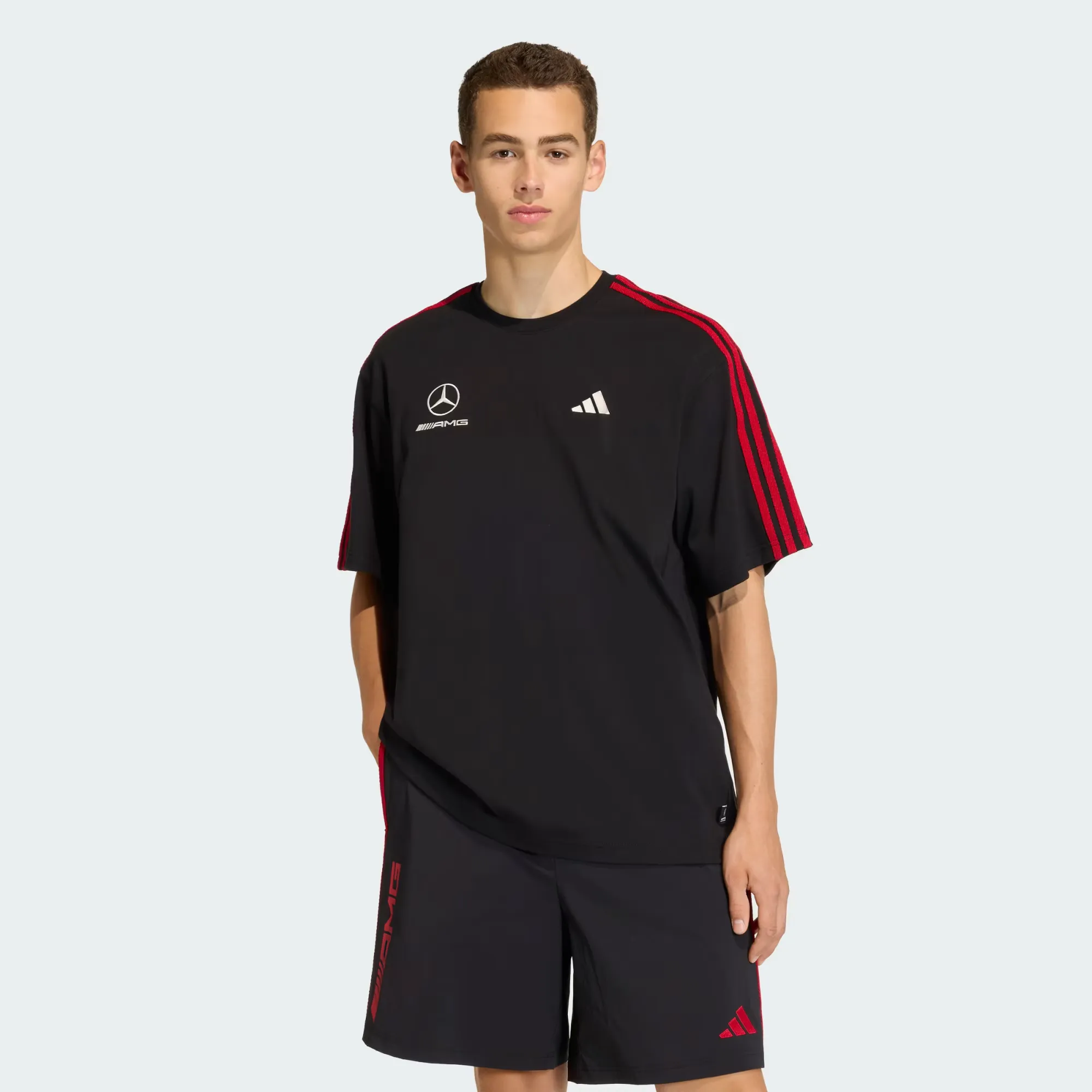 D81230_Mercedes-AMG-x-adidas-Consortium-T-Shirt_BLACK_KF4511_img0