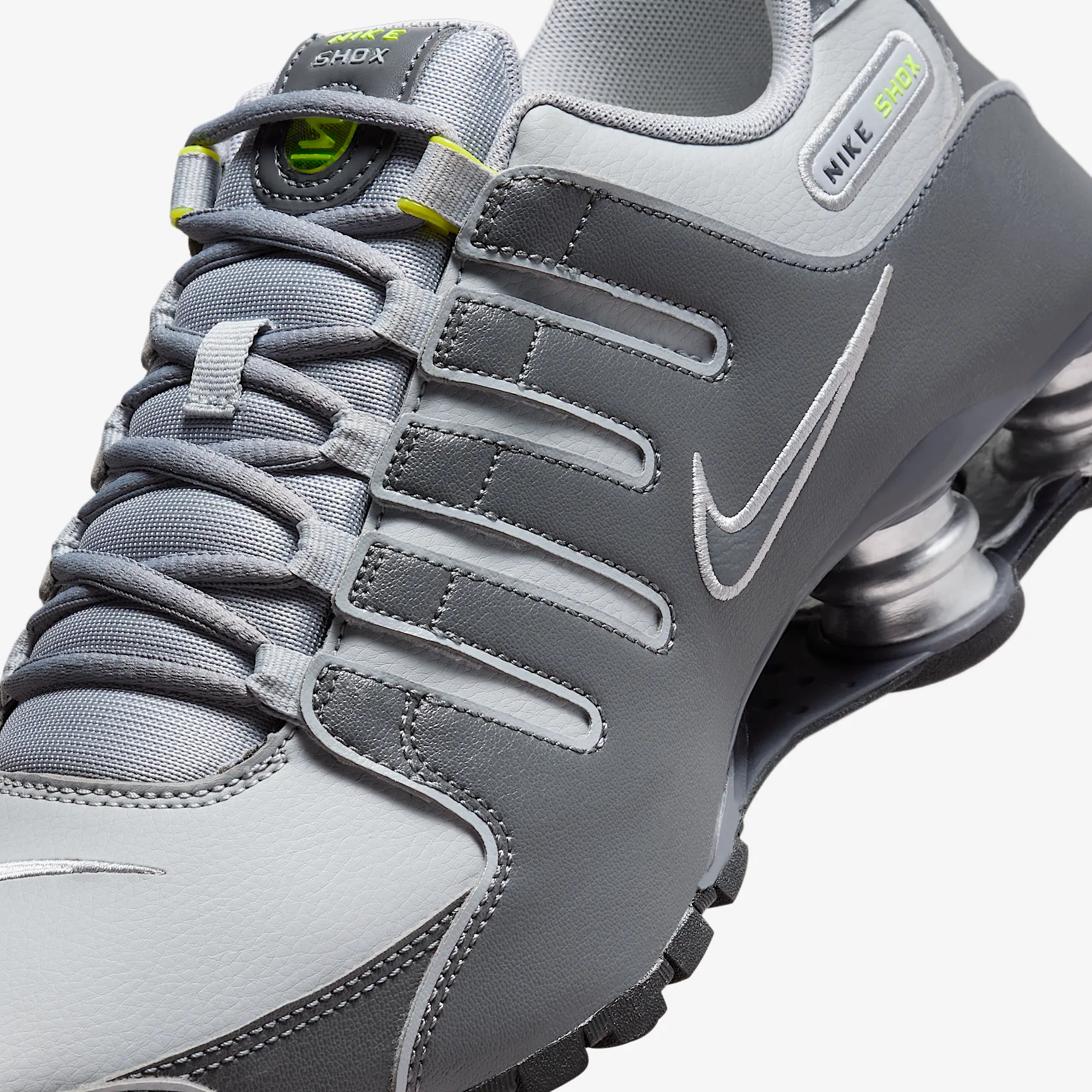 696B71_Nike-Shox-NZ_DARK-GREY_378341-009_img6