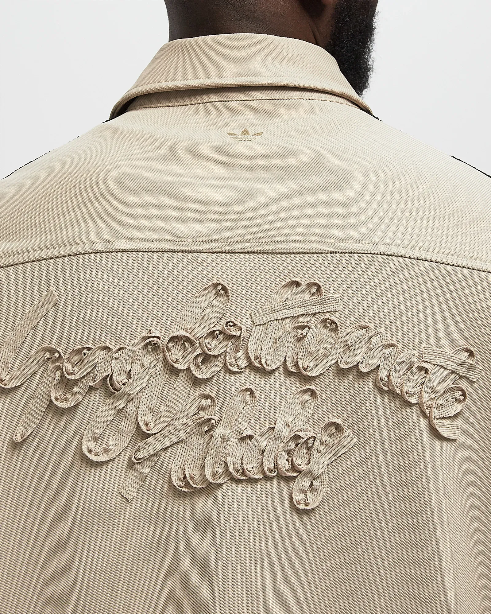 CBBCAA_Song-for-The-Mute-x-adidas-ADI006-Shirt_STONE-KHAKI_KC3141_img4