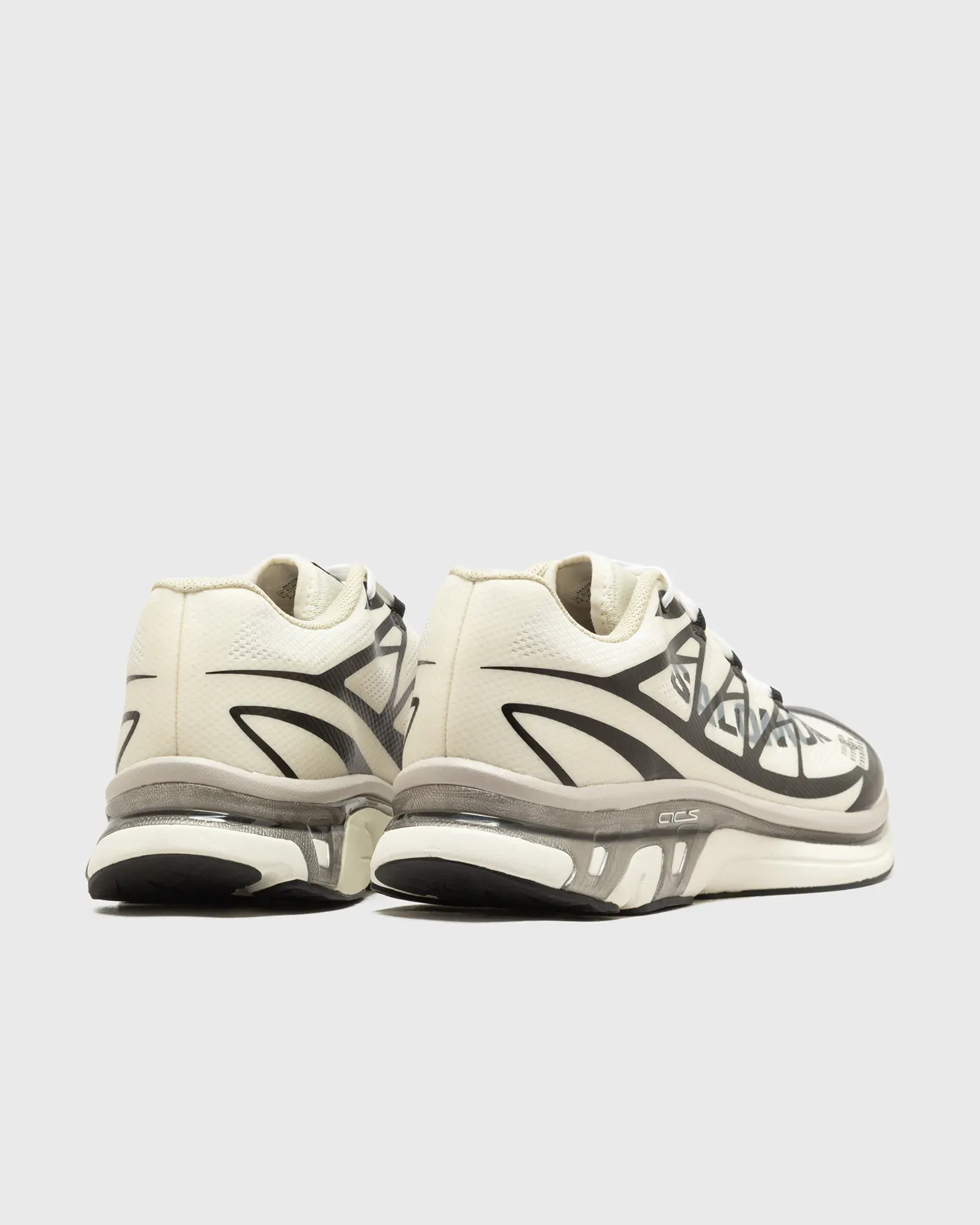 3D3732_MM6-Maison-Margiela-x-Salomon-XT_VANILLA-ICE_SH1WS0020-P6303-HB007_img3