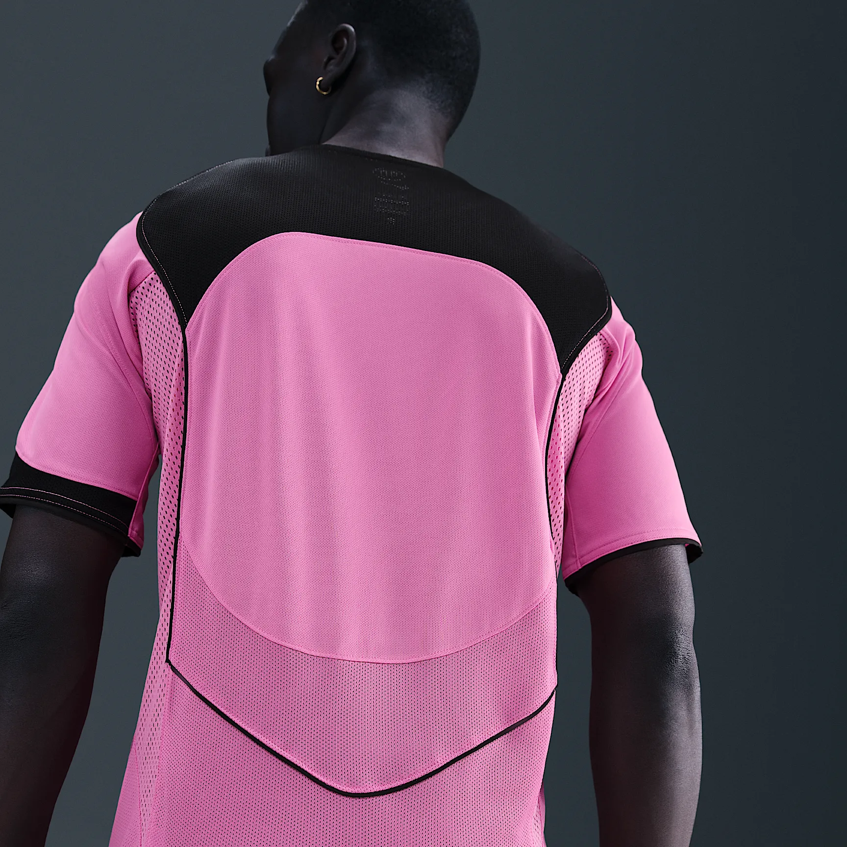 D97EAF_Nike-Total-90-Dri-FIT-Short-Sleeve-Football-Top_PLAYFUL-PINK_IM6309-675_img1