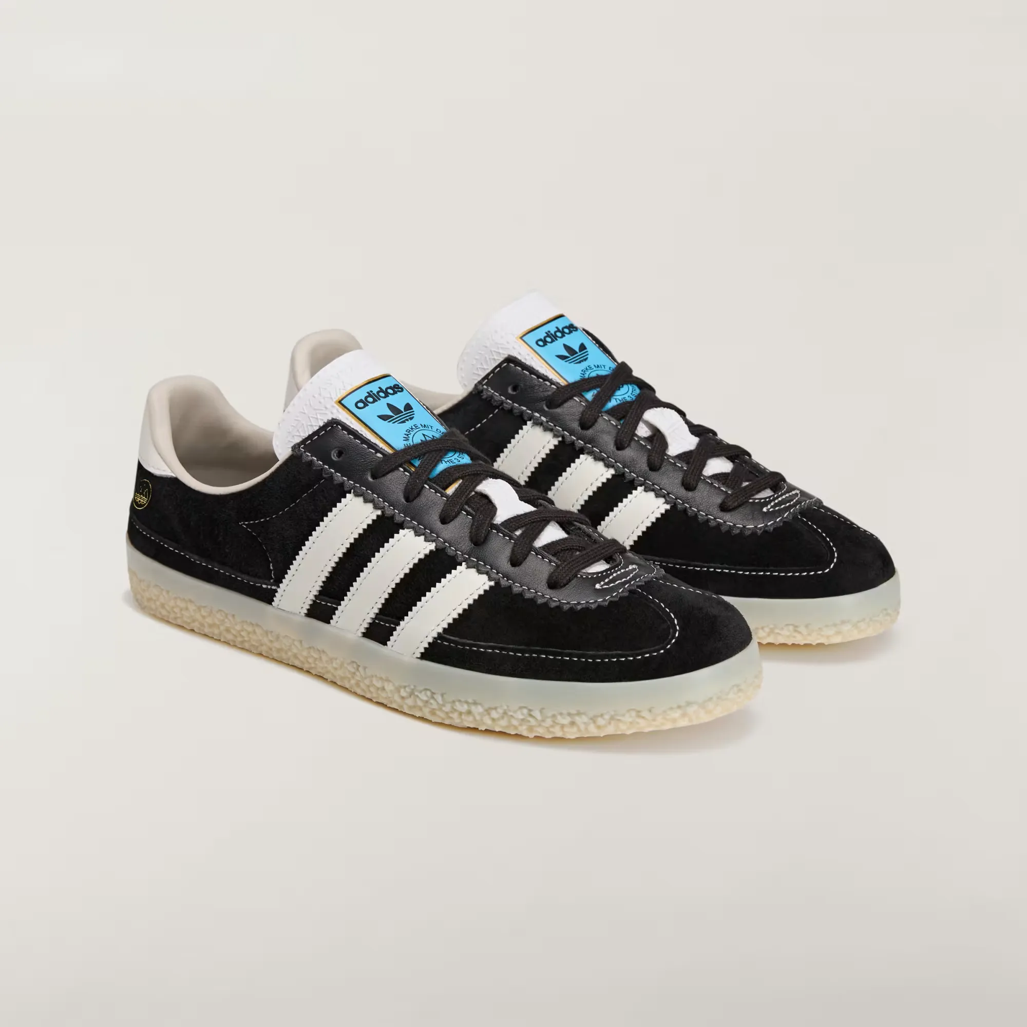 000000_Newcastle-United-FC-x-adidas-SPZL_BLACK_JQ9130_img3