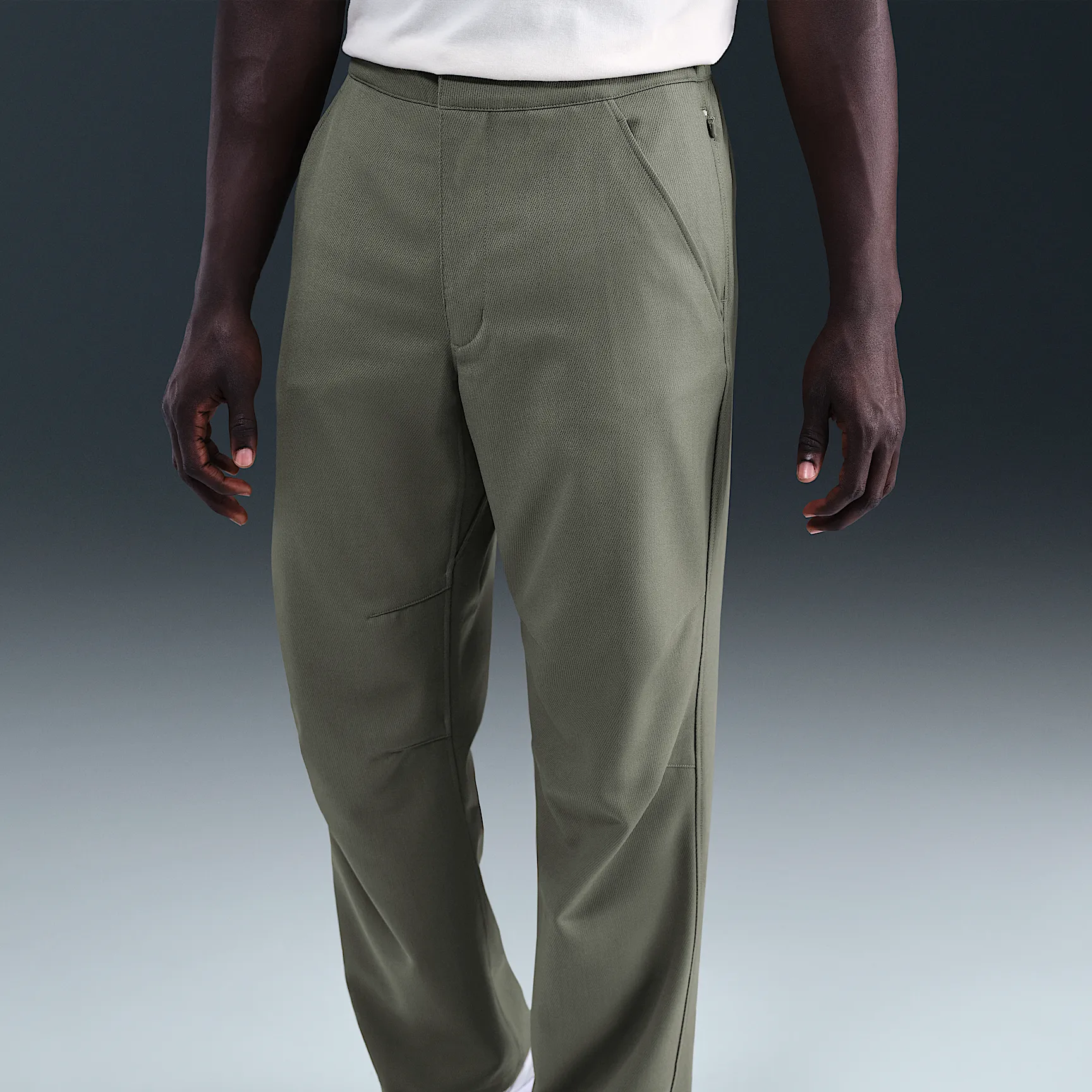 5B5C52_Nike-Wool-Classics-Woven-Trousers_LIGHT-ARMY_HF6787-320_img0