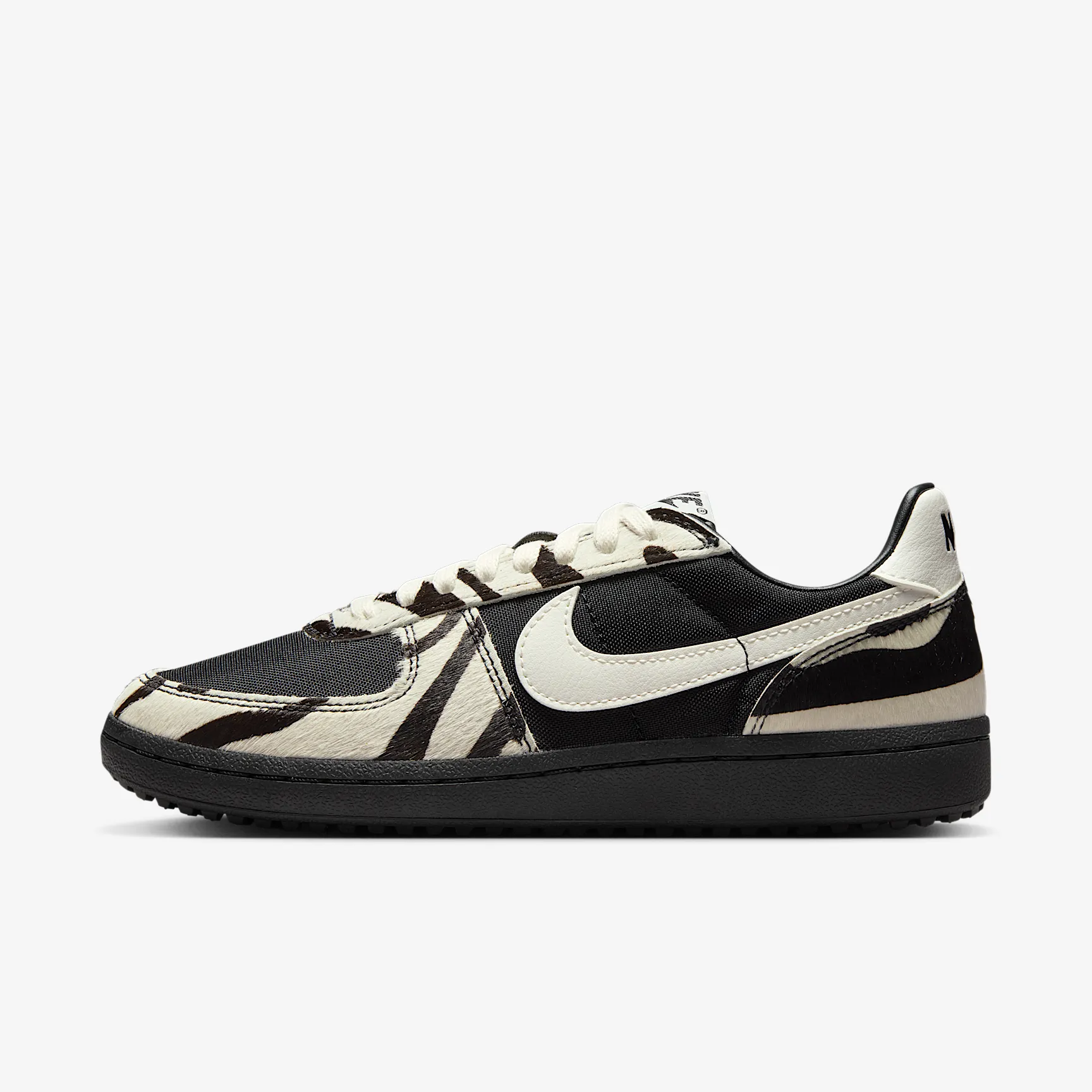 000000_Nike-Field-General-WMNS_ZEBRA_IM5768-001_img0