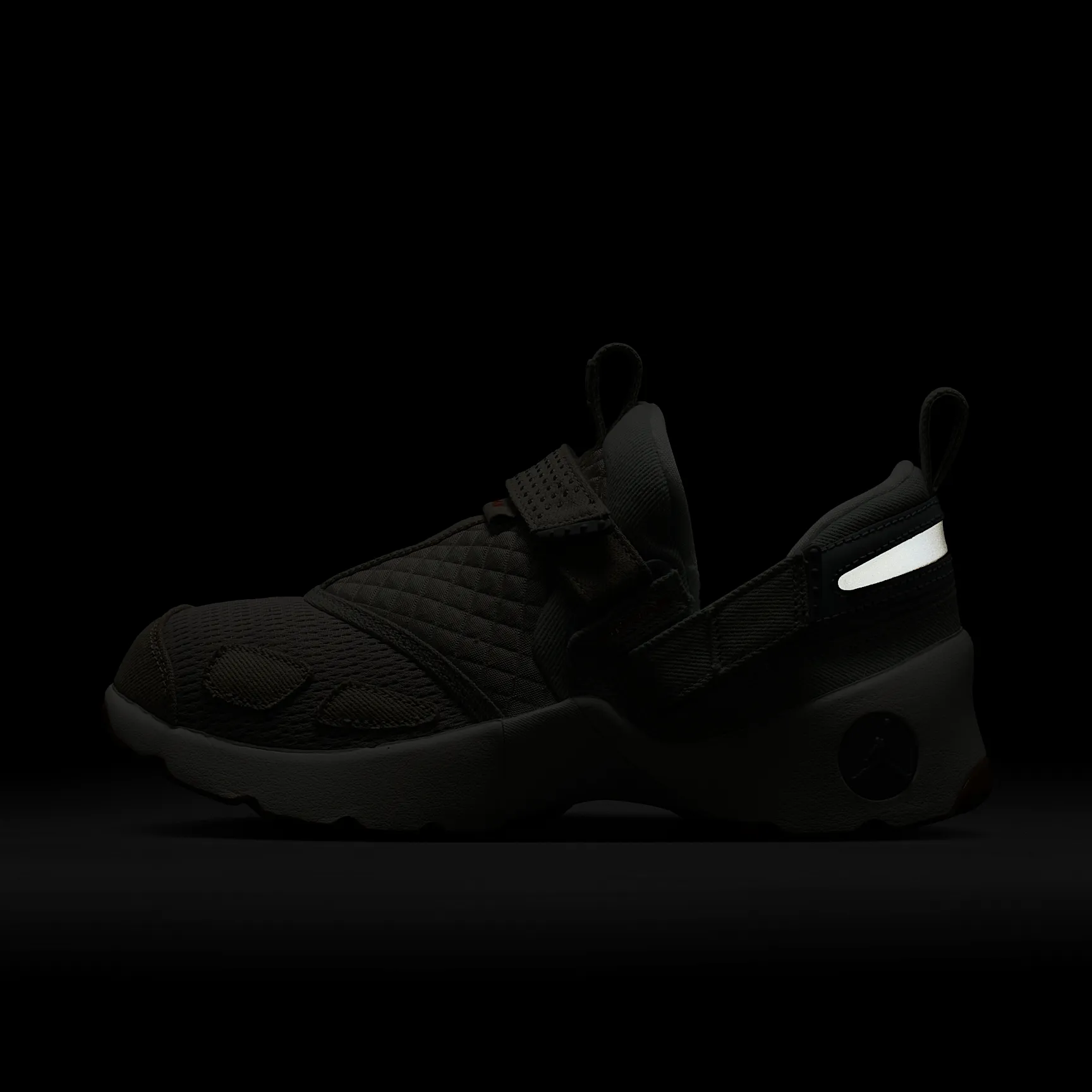 807873_Jordan-Trunner-LX_CORDUROY-SUMMIT-WHITE_IM6661-981_img8