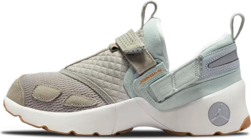 Image de Jordan Trunner Lx Wmns Corduroy Summit White Im6661 981
