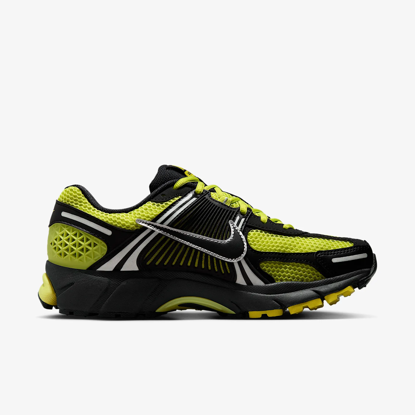 6B662A_Nike-Zoom-Vomero-5-WMNS_LEMON-VENOM_FJ2028-003_img2
