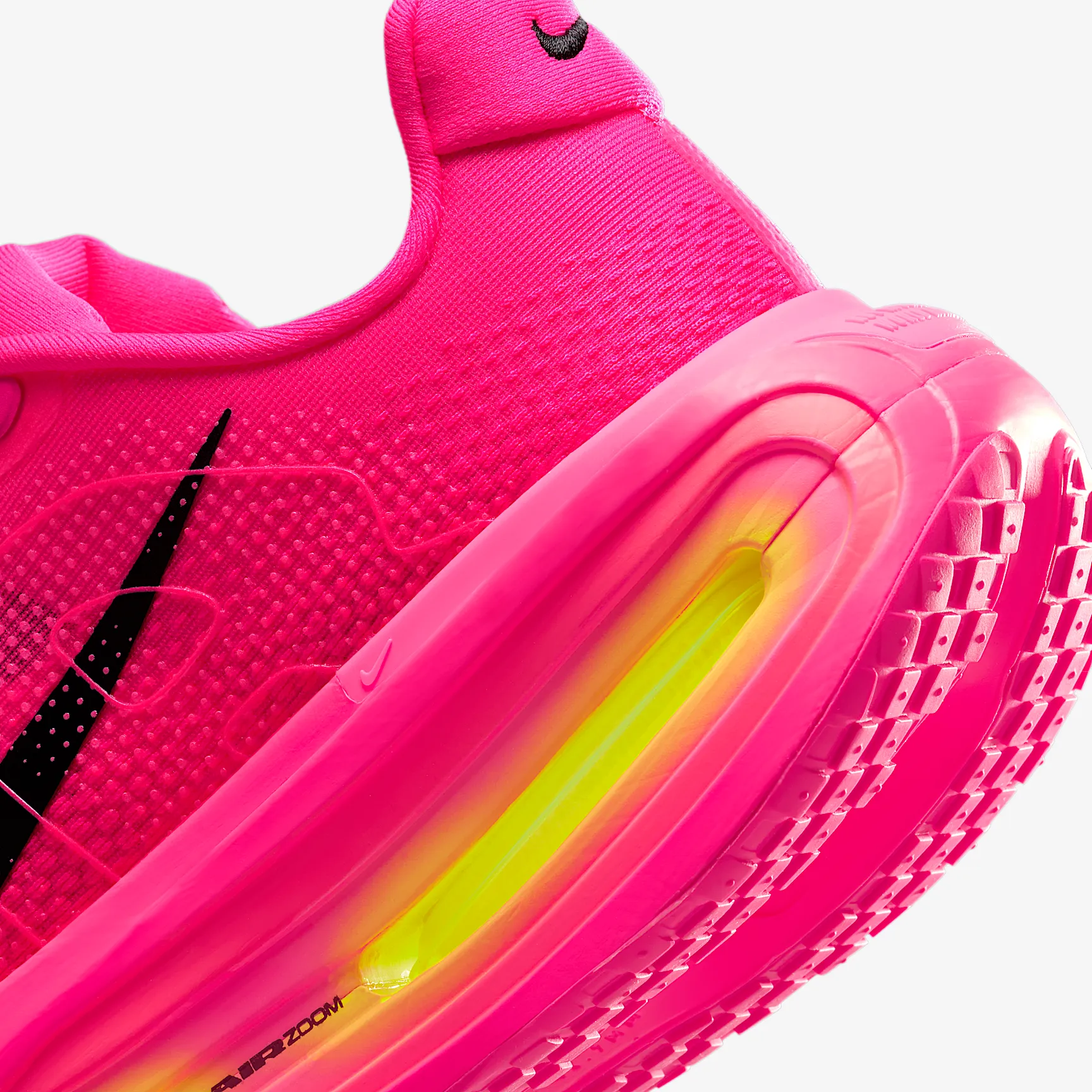 FE51A8_Nike-Vomero-Premium-WMNS_HYPER-PINK-VOLT_HM5973-603_img7