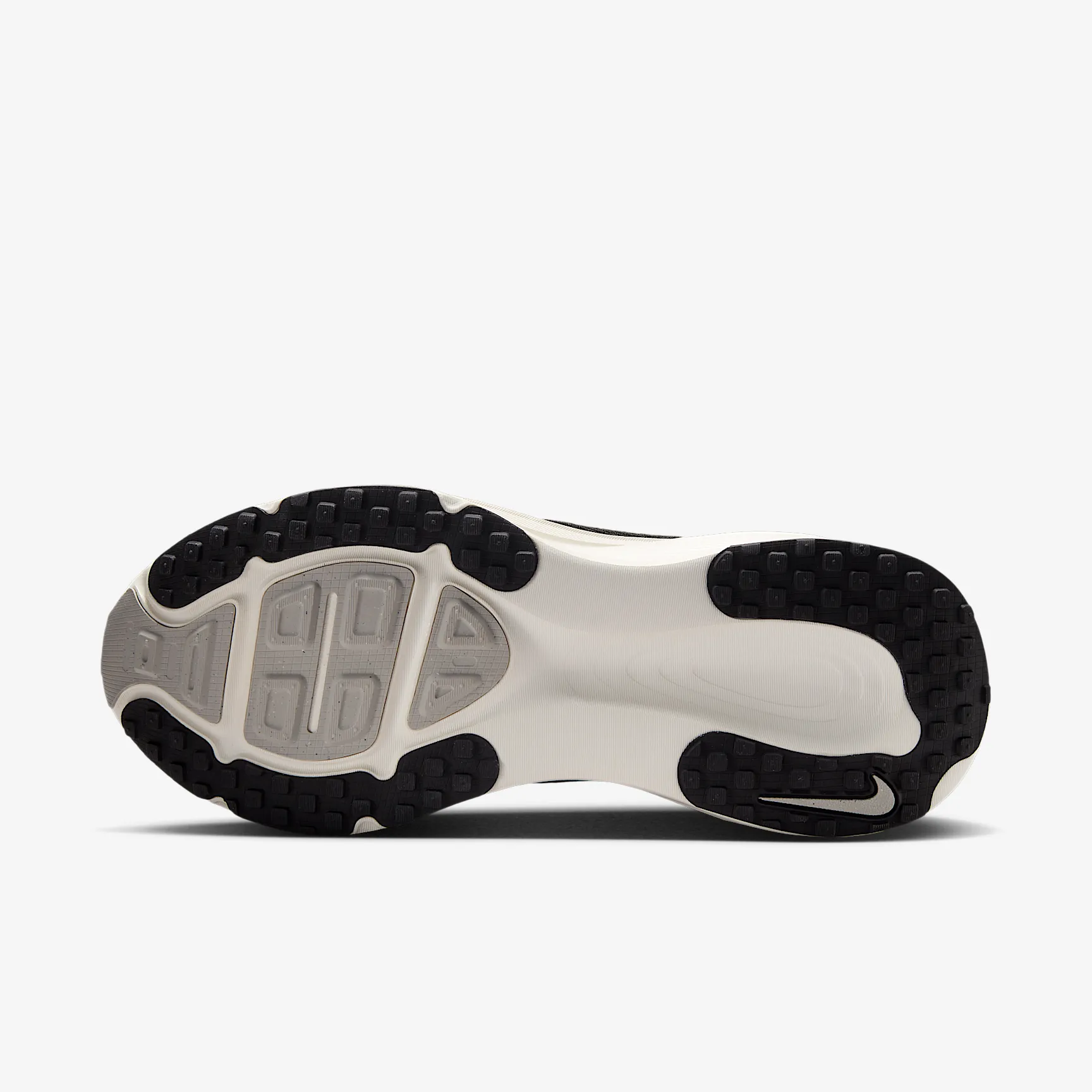 000000_Nike-Vomero-18-WMNS-Extra-Wide_BLACK-WHITE_IF0515-002_img1