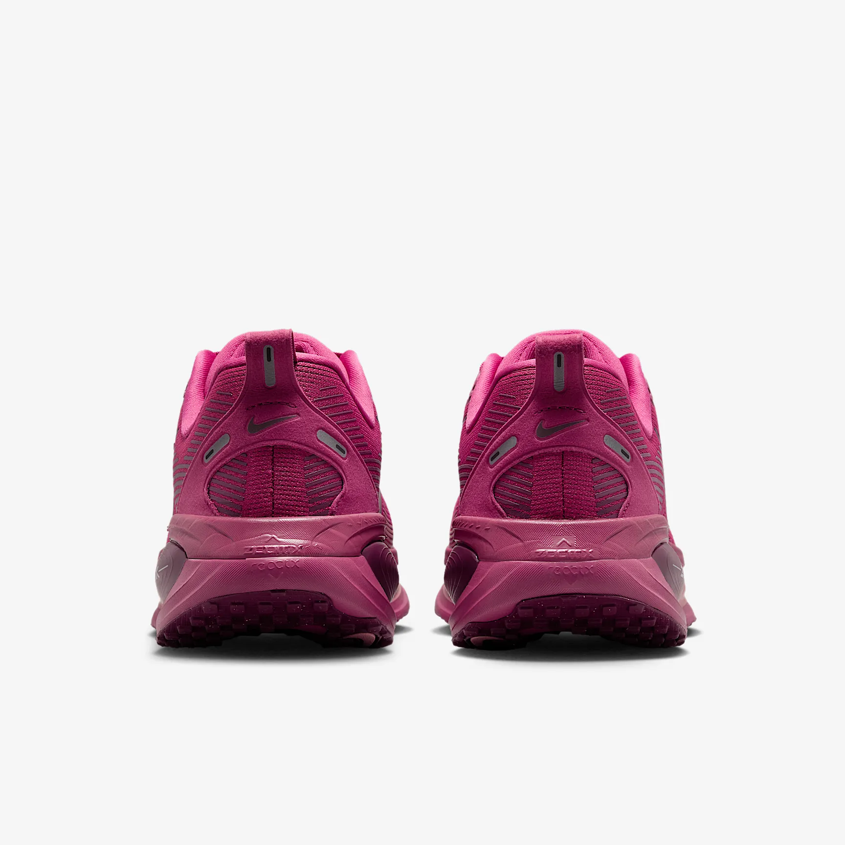 720F39_Nike-Vomero-18-WMNS_SWEET-BEET-NOBLE-RED_HM6804-604_img5
