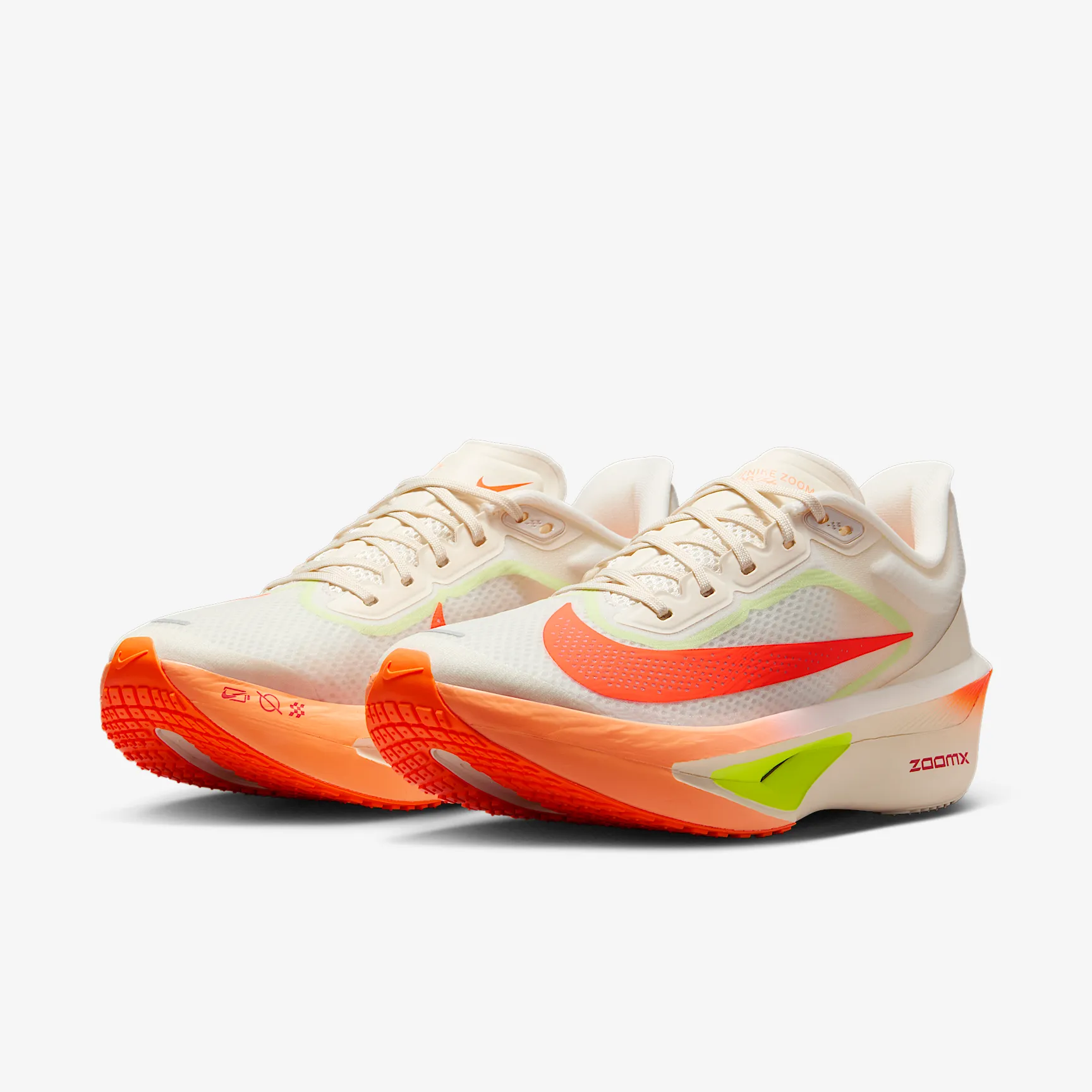 D8140A_Nike-Zoom-Fly-6-WMNS_PALE-IVORY-HYPER-CRIMSON_FN8455-105_img4