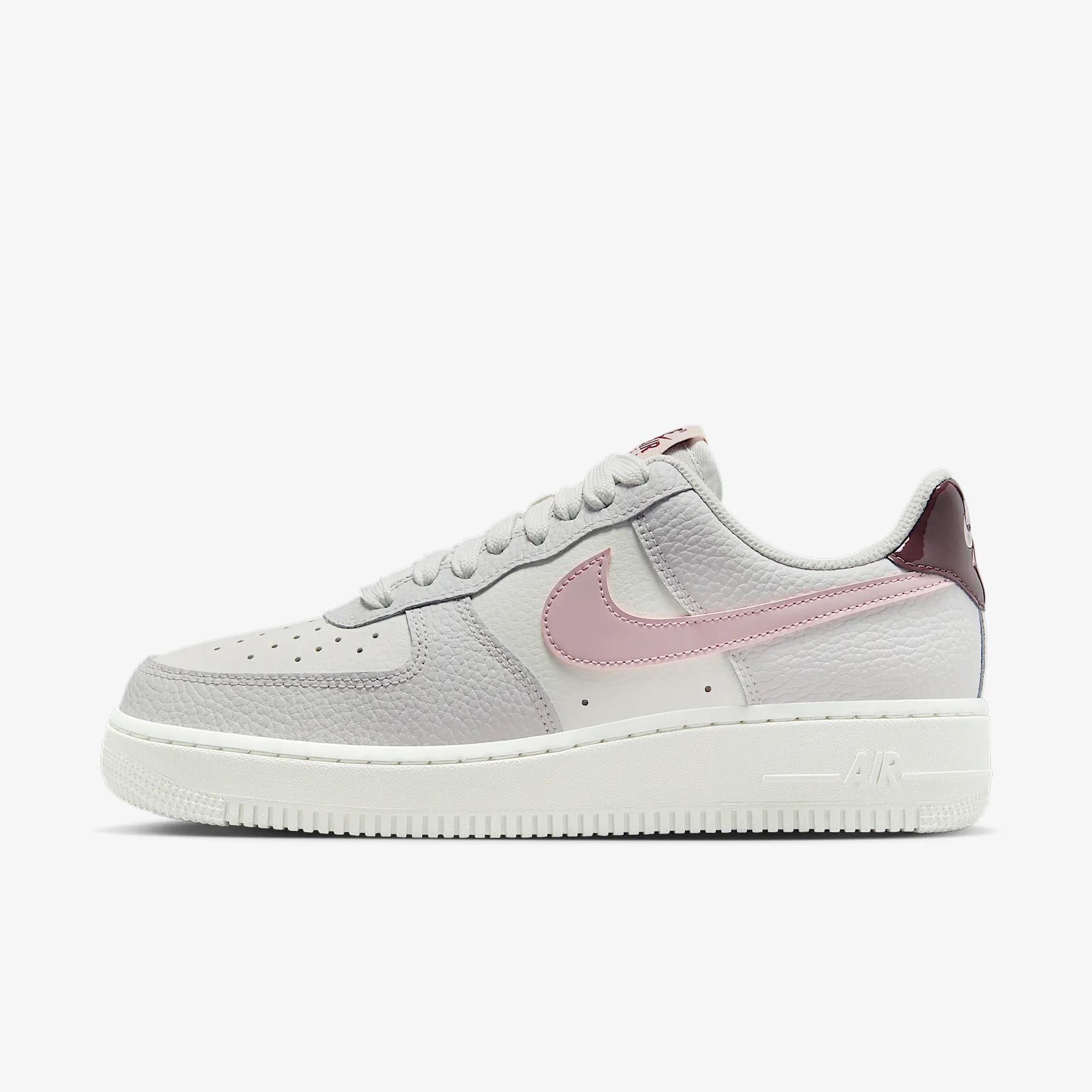 CCB8BB_Nike-Air-Force-1-Low-'07-WMNS_SUMMIT-WHITE-PLUM-CHALK_IM6024-121_img0