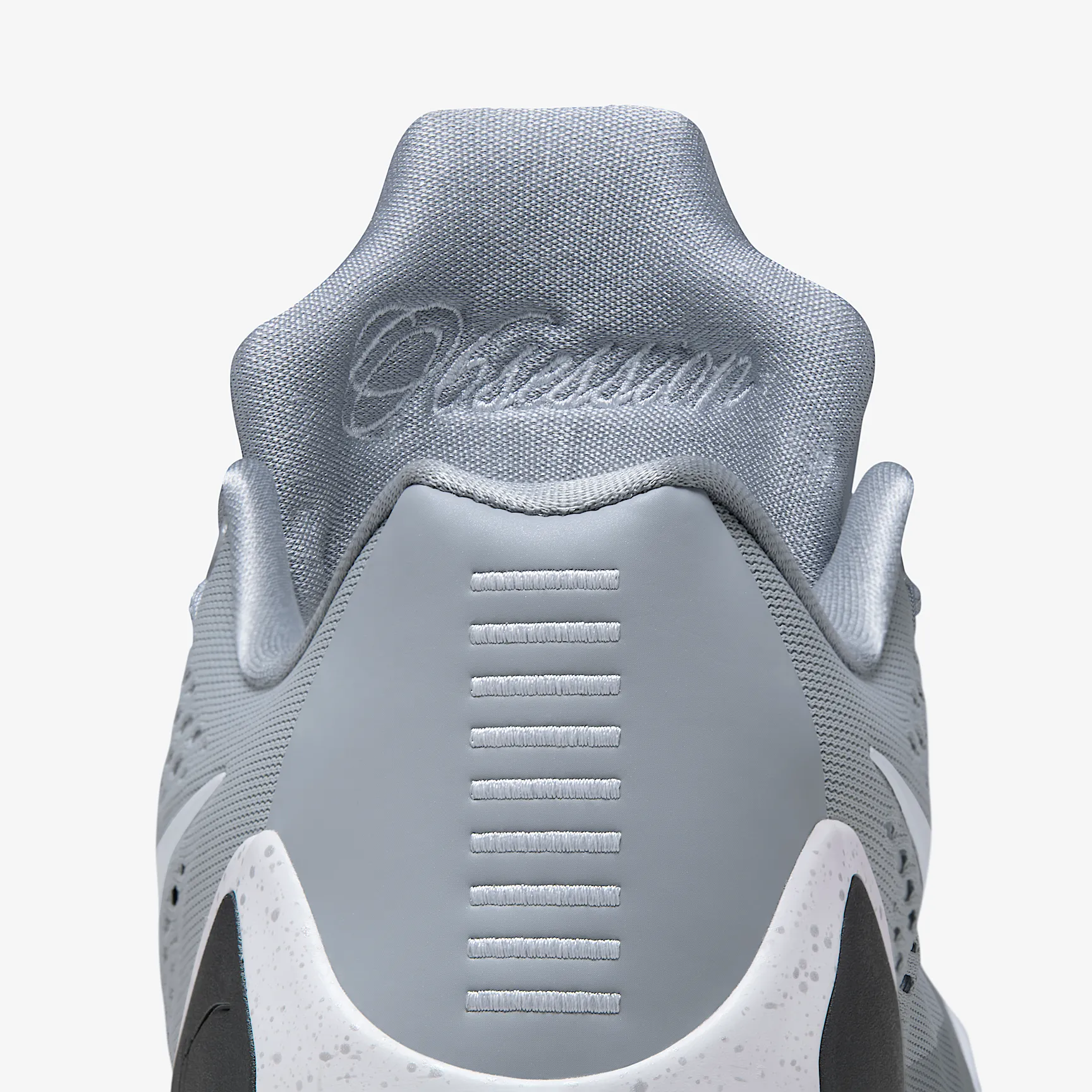 BFC8D0_Nike-Kobe-9-Elite-Low-EM-Protro_WOLF-GREY_IH1401-001_img8