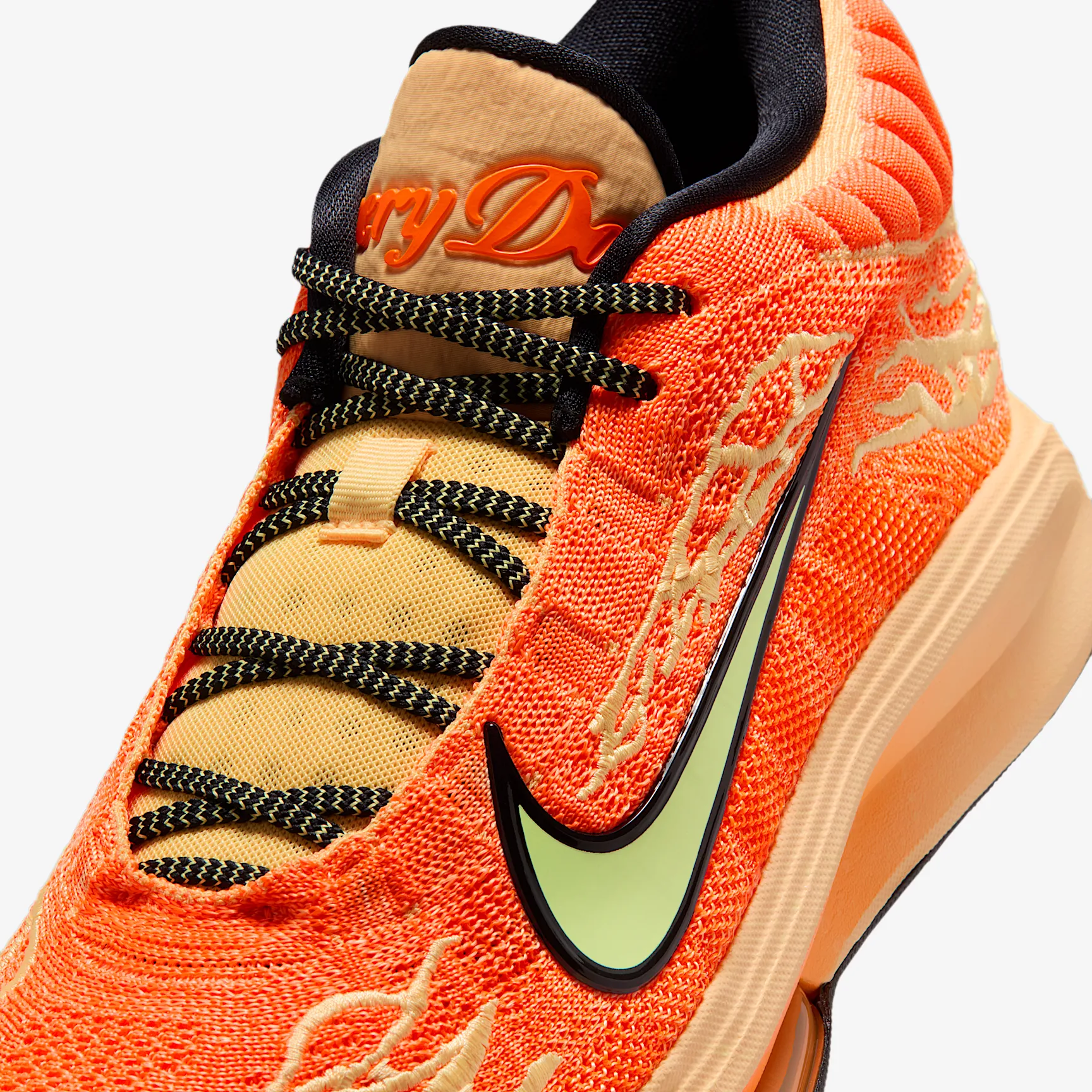 F56638_Victor-Wembanyama-x-Nike-GT-Hustle-3_MELON-TINT_FV5953-801_img6