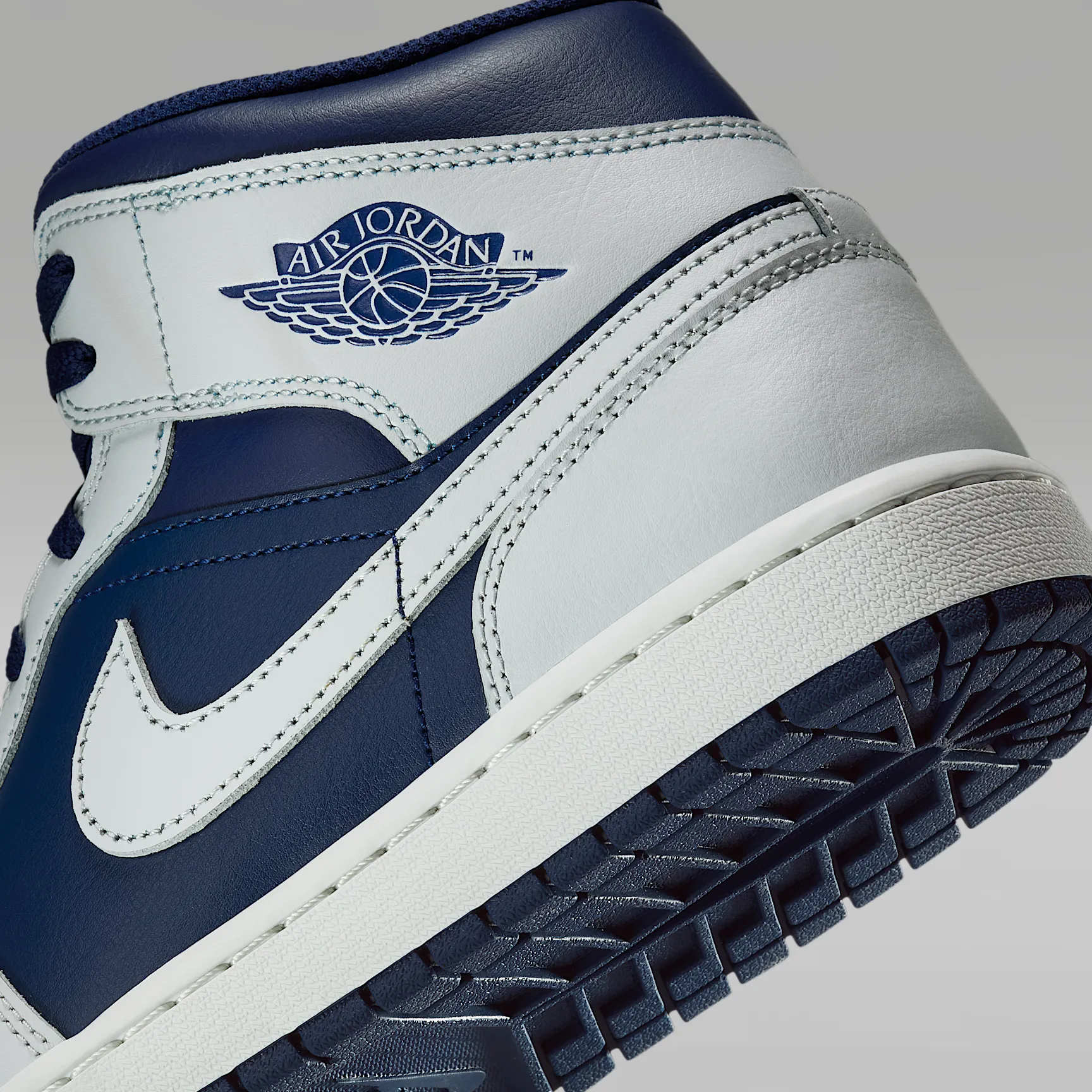 293453_Air-Jordan-1-Mid_BLUE-VOID_DQ8426-403_img7