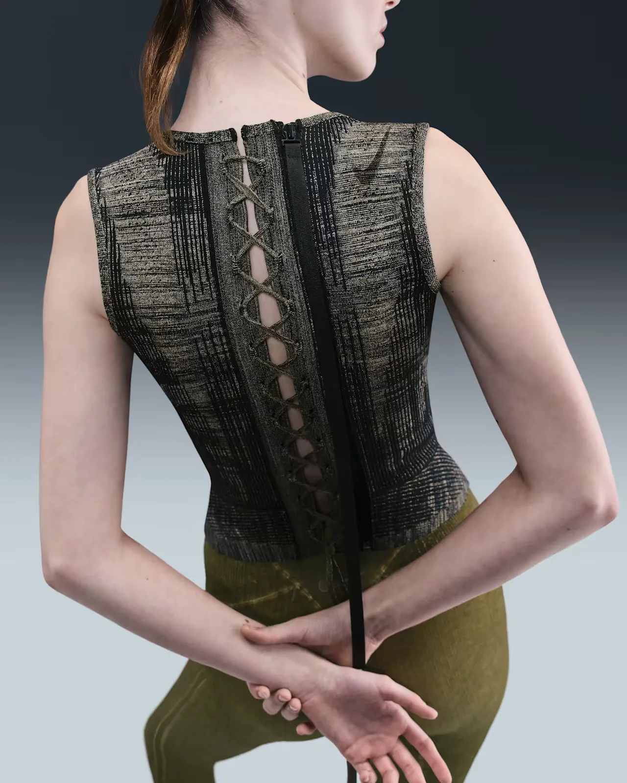 837D76_KNWLS-x-Nike-Scythe-Corset-WMNS_BLACK-BEIGE-FLYKNIT_img1