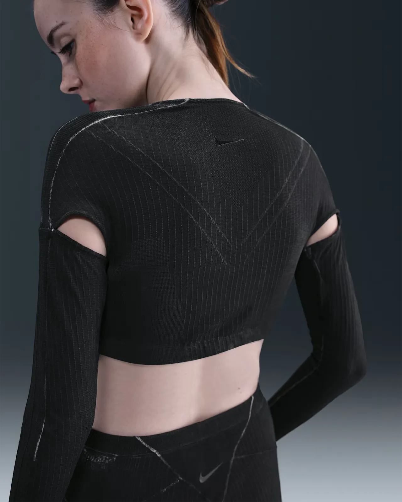 000000_KNWLS-x-Nike-Ghost-Top-WMNS_BLACK_IB0265-010_img1