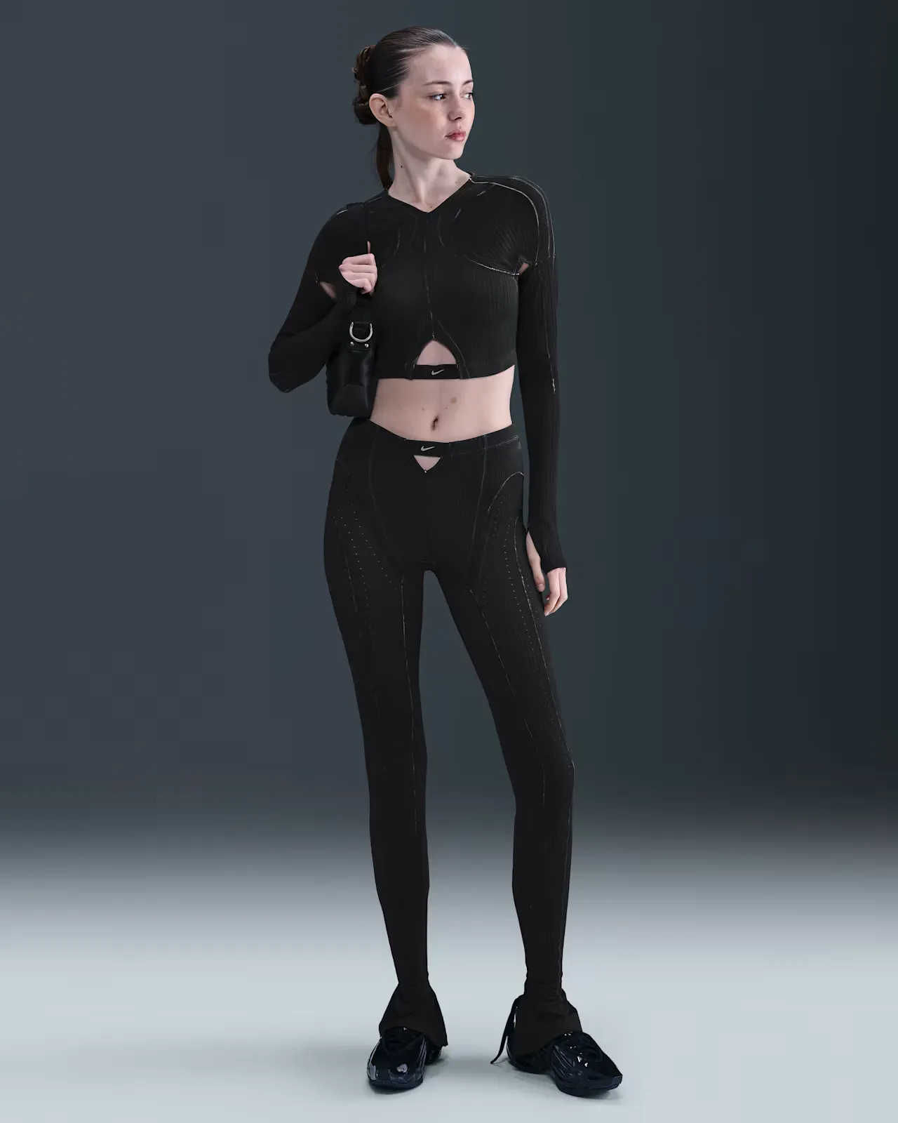 000000_KNWLS-x-Nike-Ghost-Top-WMNS_BLACK_IB0265-010_img3