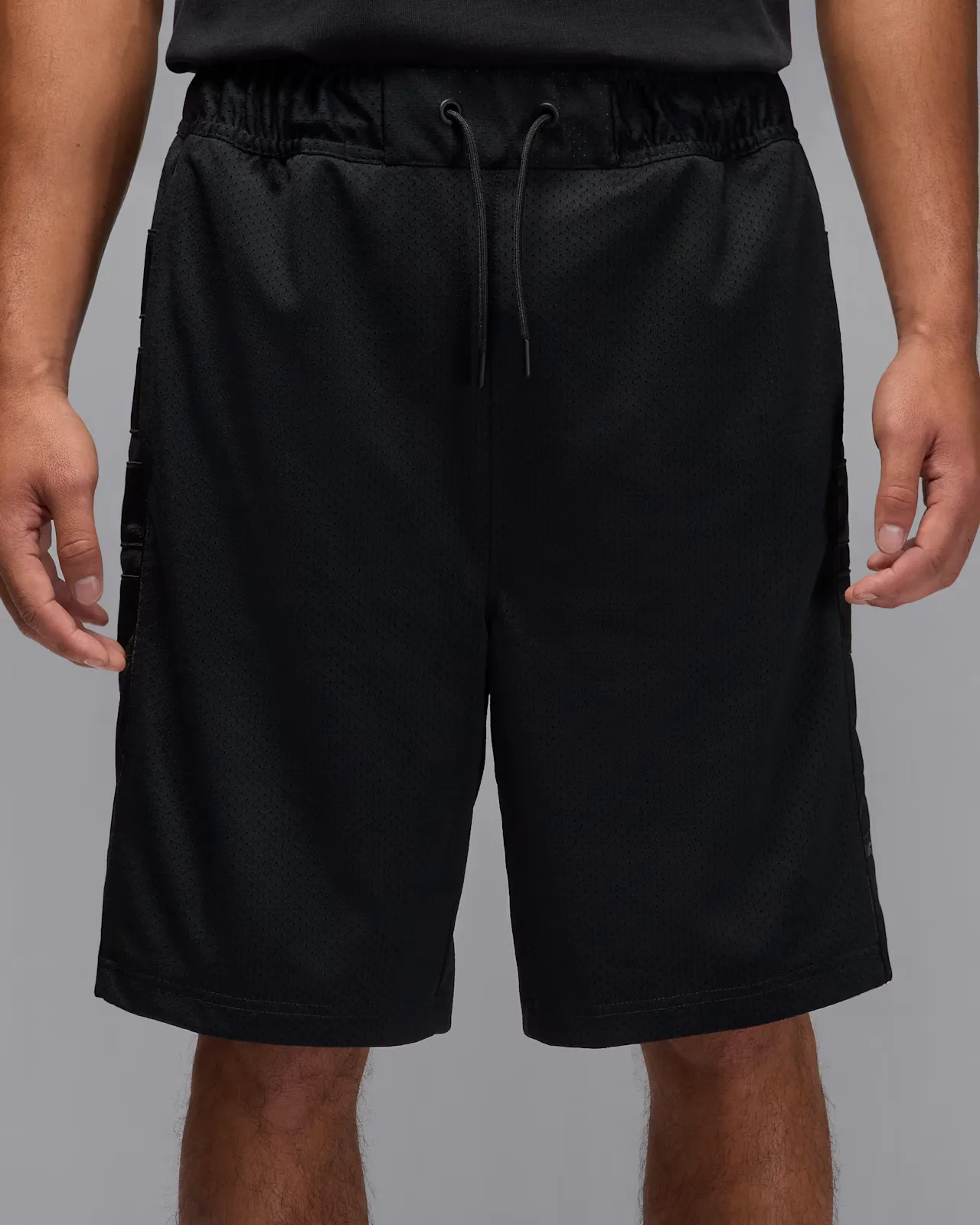 000000_Infinite-Archives-x-Jordan-Cat-Scratch-Shorts_BLACK_HV8680-010_img1