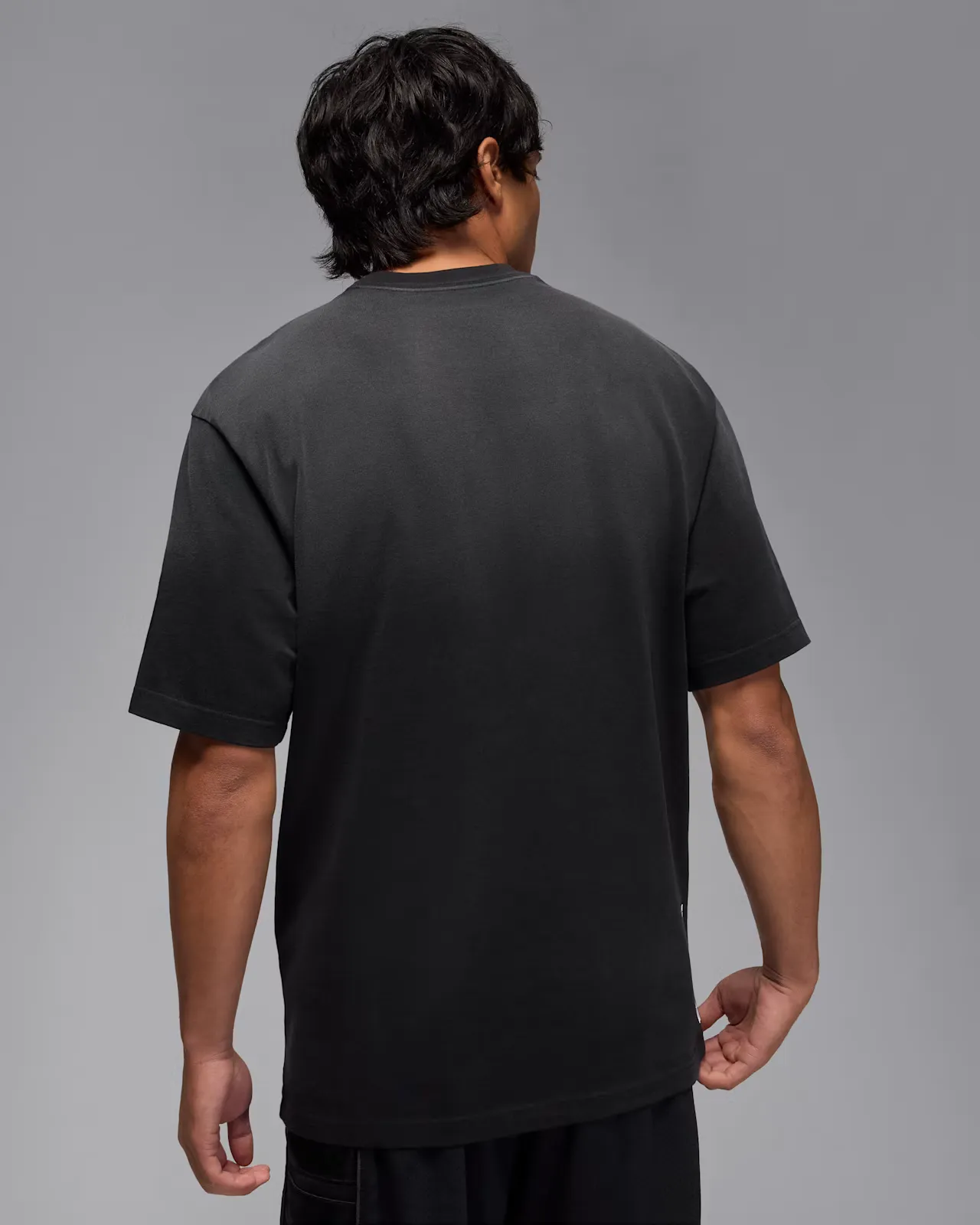 000000_Infinite-Archives-x-Jordan-T-Shirt_BLACK_HV8682-010_img1