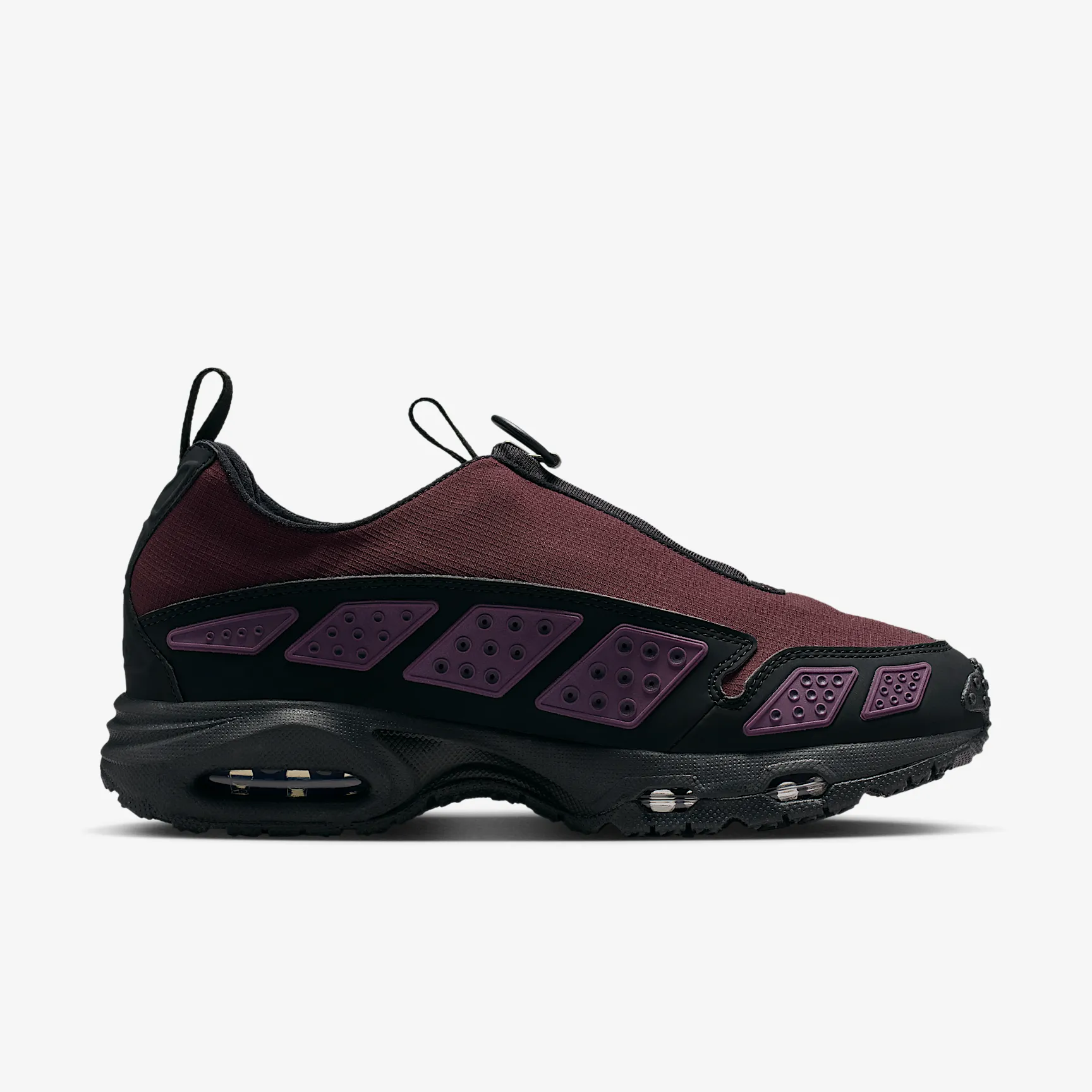 3D2126_Nike-Air-Max-SNDR-GTX_BURGUNDY_FZ4238-600_img2