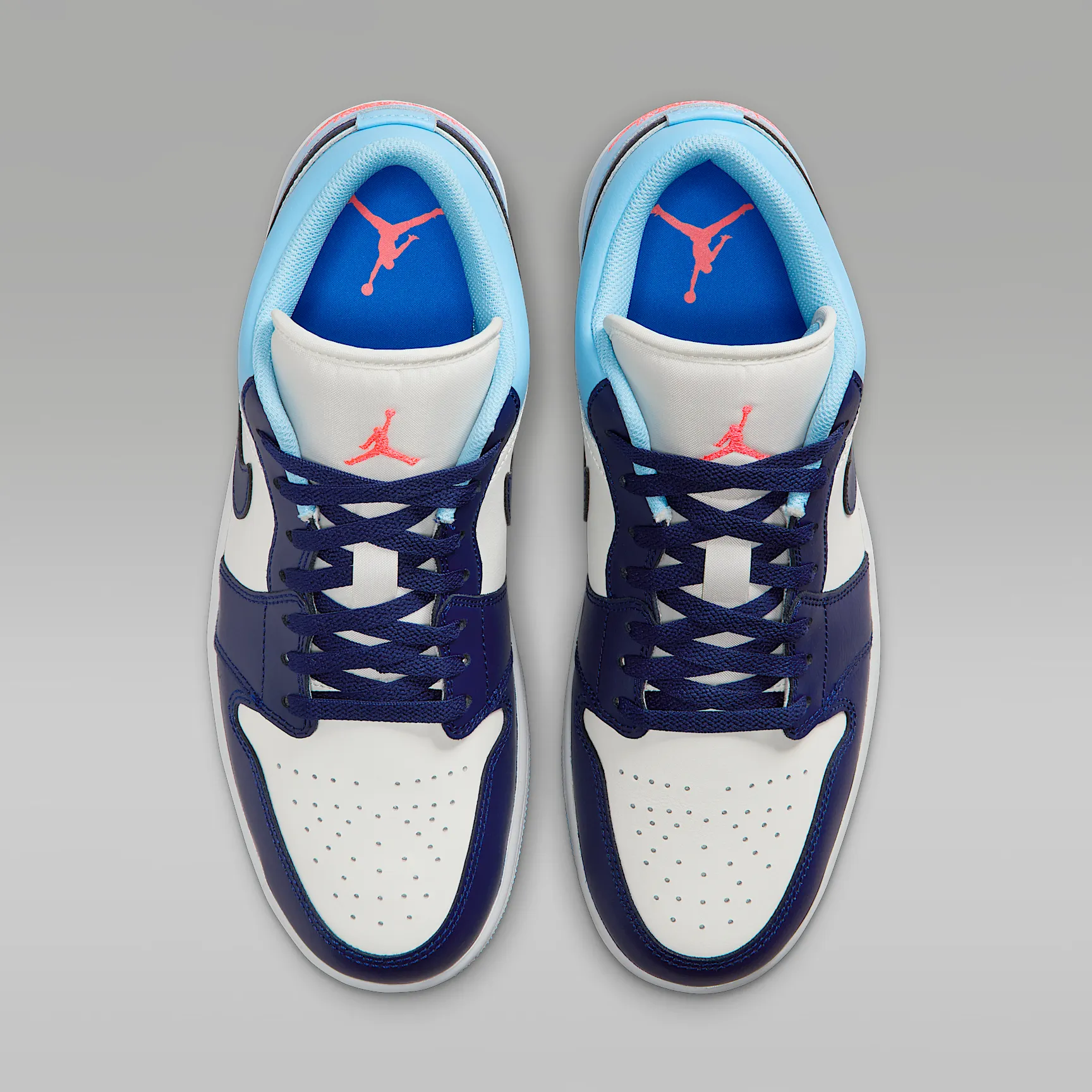 197CA5_Air-Jordan-1-Low_BLUE-CHILL_553558-149_img3