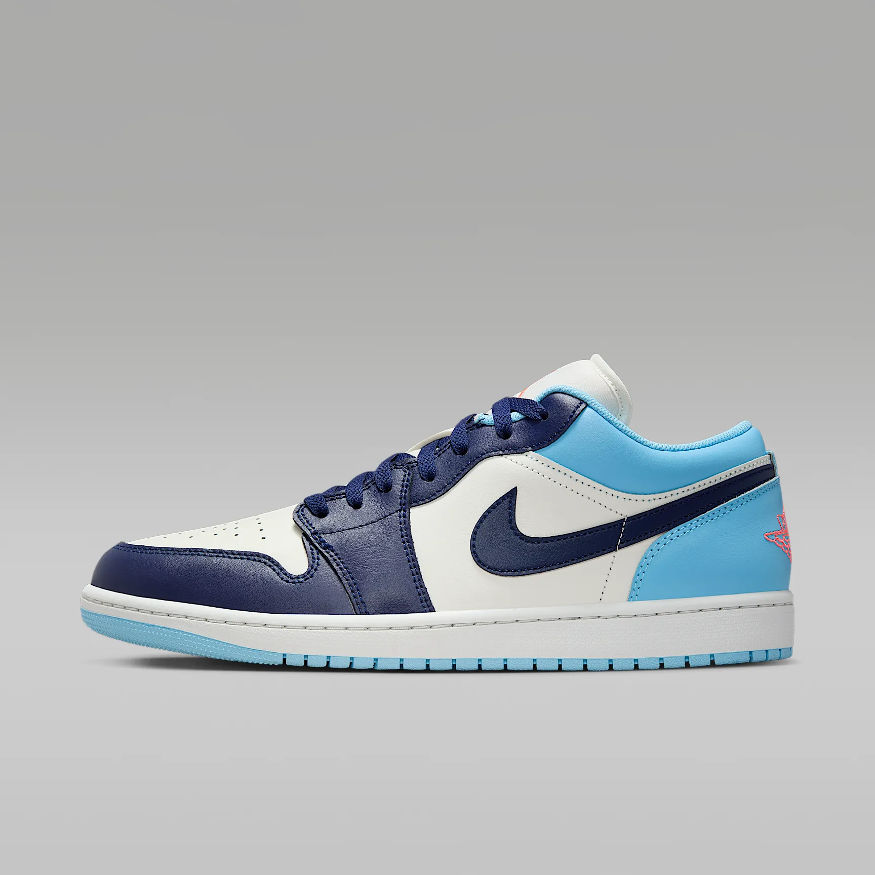 197CA5_Air-Jordan-1-Low_BLUE-CHILL_553558-149_img0