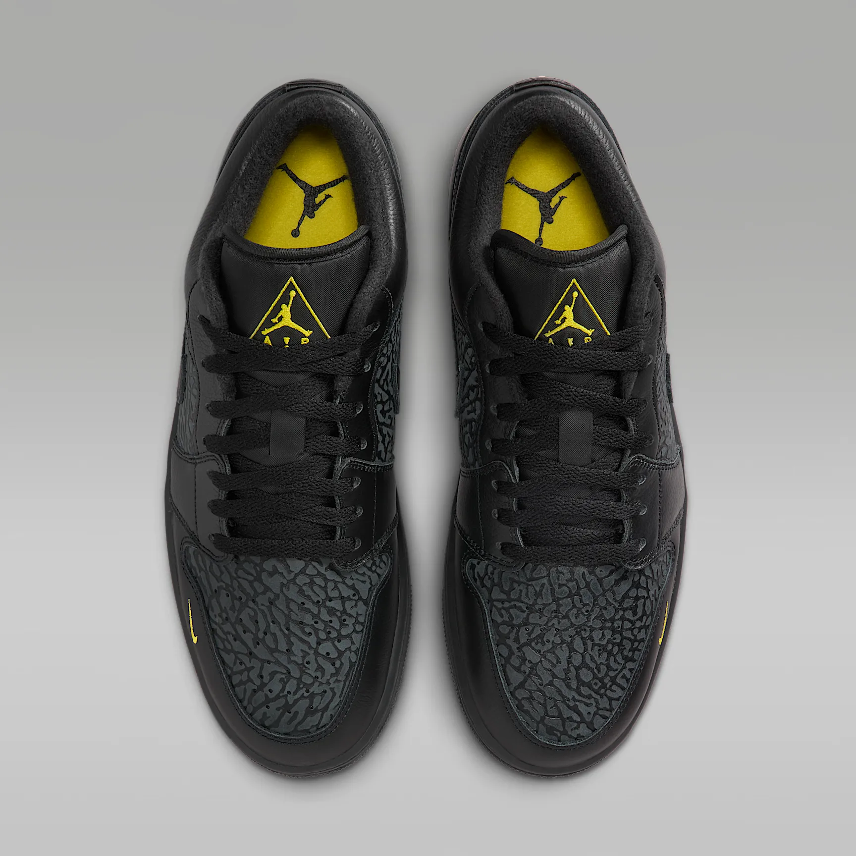 000000_Air-Jordan-1-Low-SE_BLACK-ELEPHANT-PRINT_IM6568-010_img3