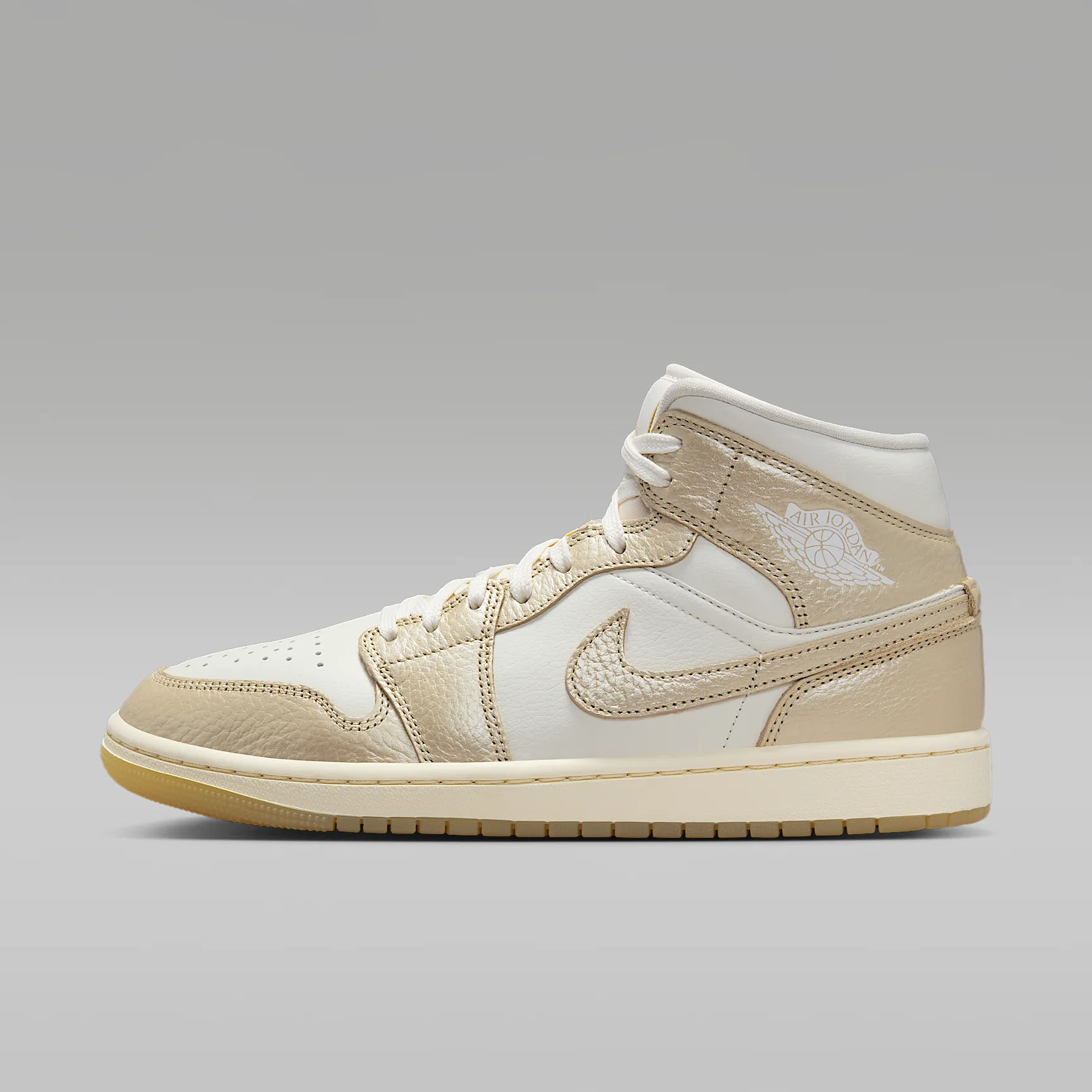E7E0C9_Air-Jordan-1-Mid-SE_SAIL-PALE-IVORY-GOLD_HV5159-100_img0