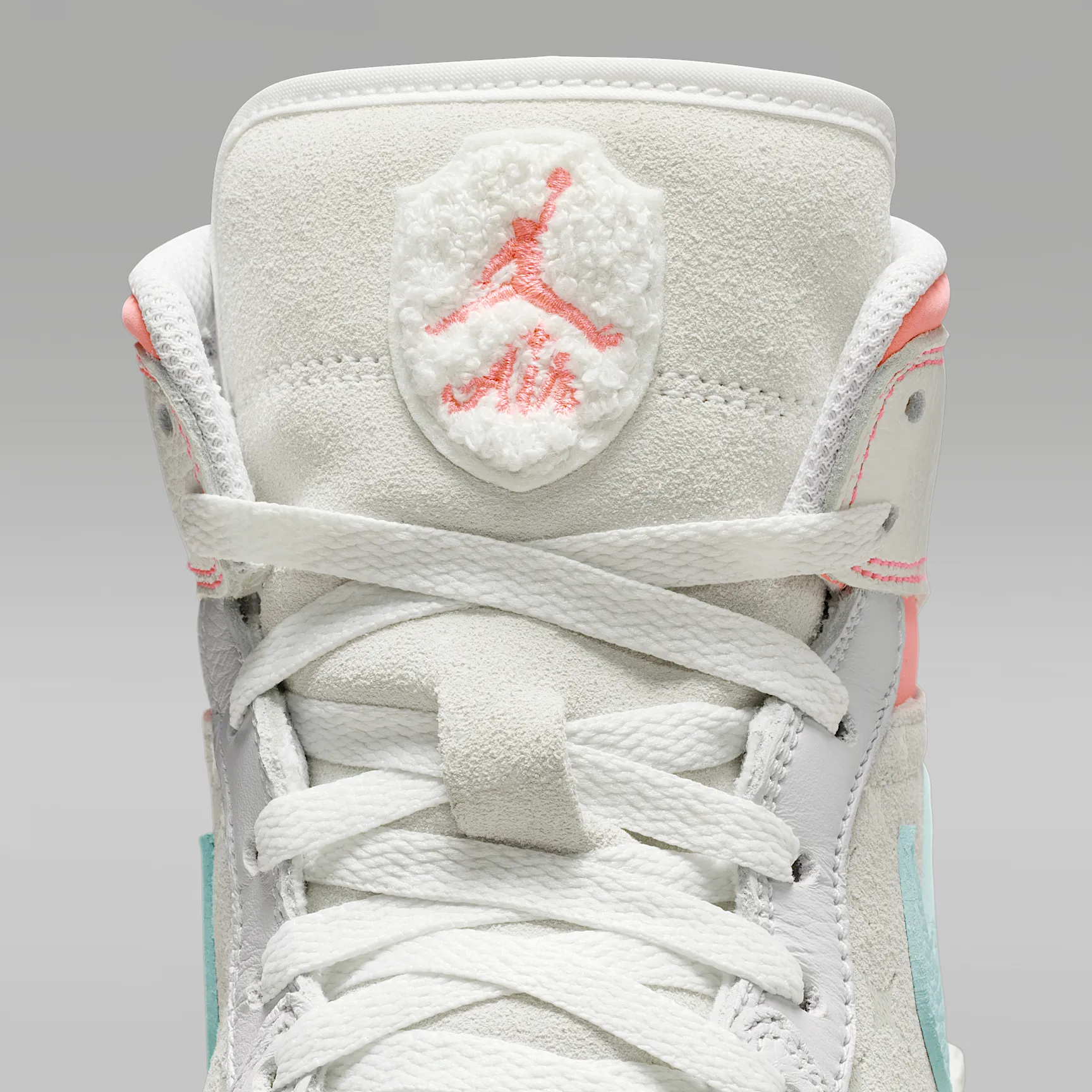 FF6D78_Air-Jordan-1-Mid-WMNS_HOT-LAVA-BLUE-CHILL_IM7420-133_img9