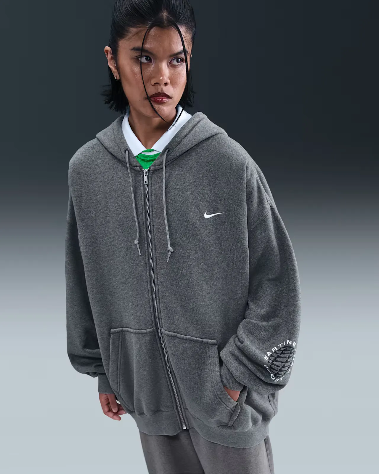 8D9399_Martine-Rose-x-Nike-Full-Zip-Fleece-Hoodie_GREY_HM9025-422_img1