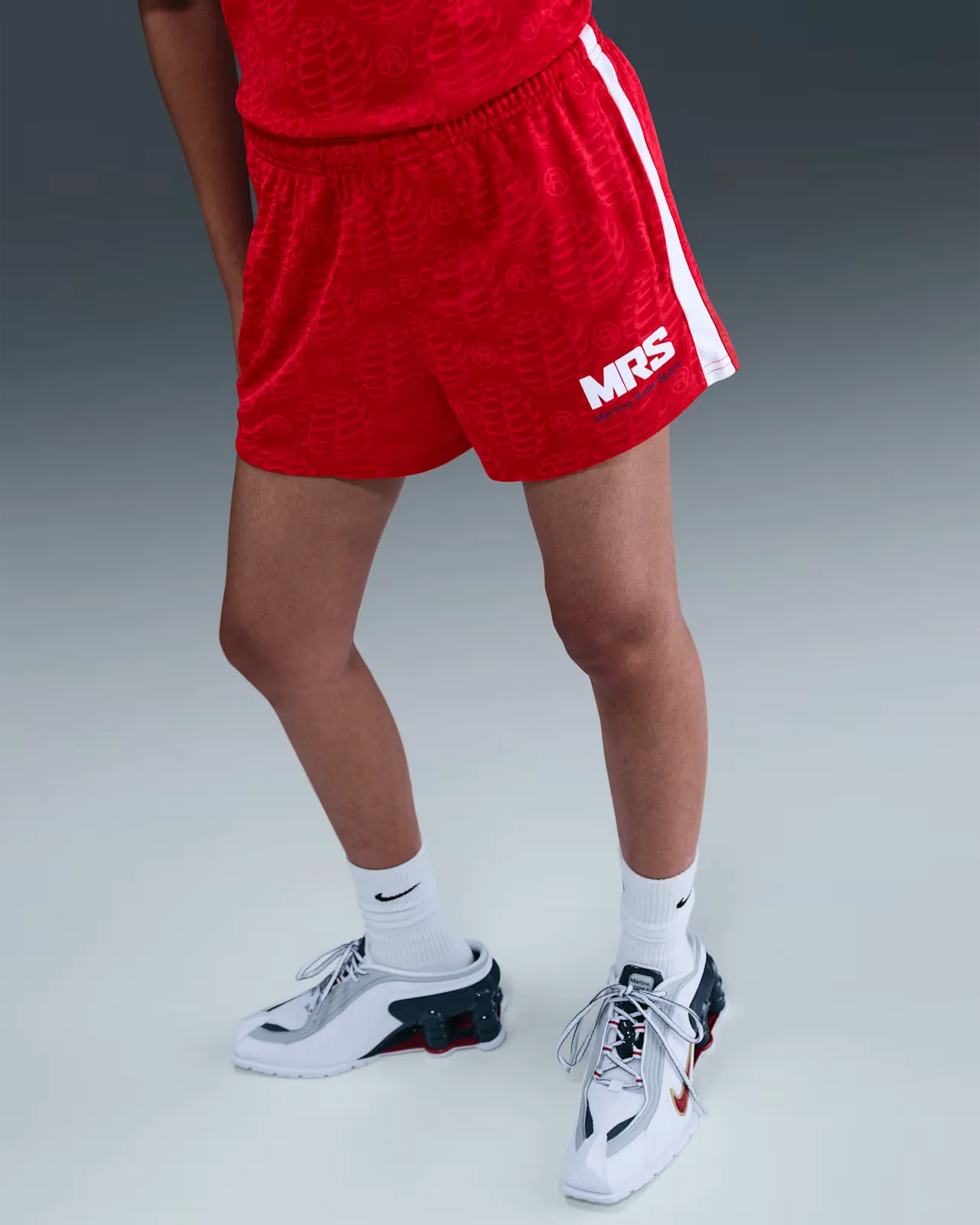 CC152B_Martine-Rose-x-Nike-Football-Short_RED_HM9025-657_img2