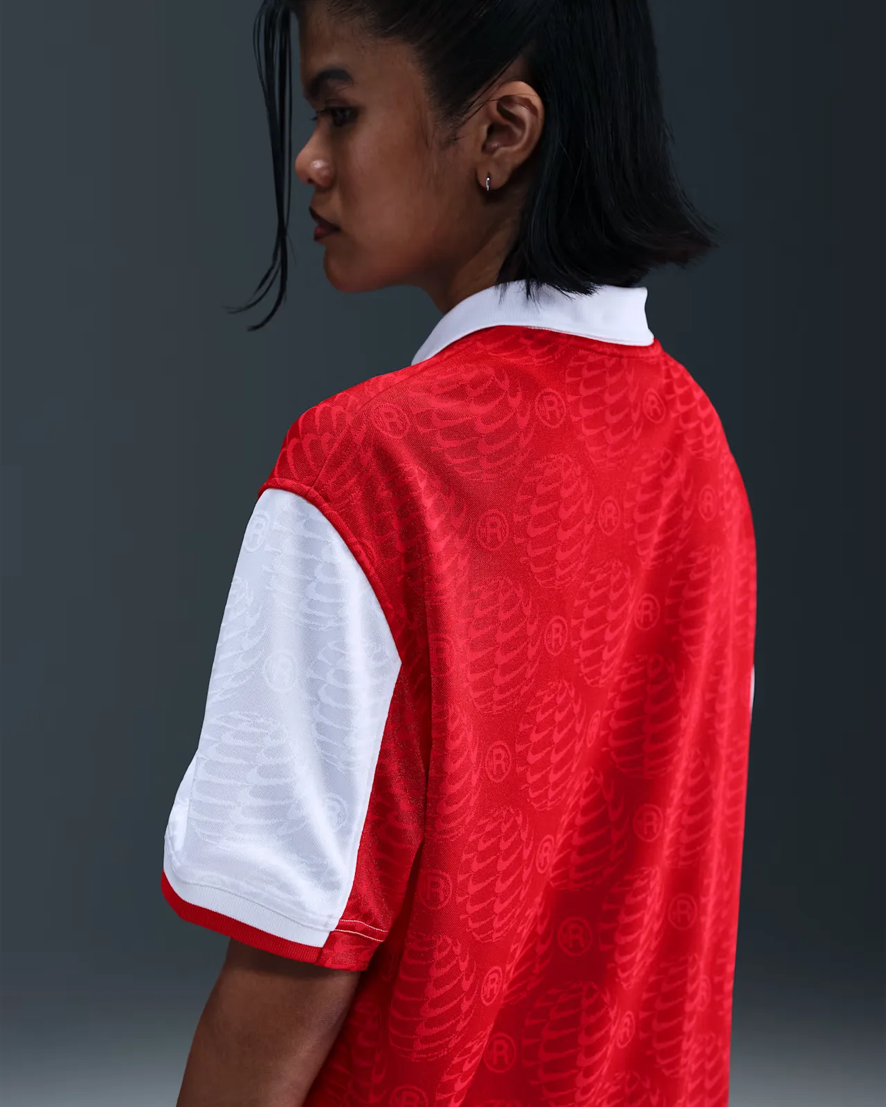 D9172D_Martine-Rose-x-Nike-Jersey-T-shirt_RED_HM9020-657_img3