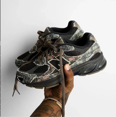 image de Joe Freshgoods New Balance 2010 Hand Me Downs
